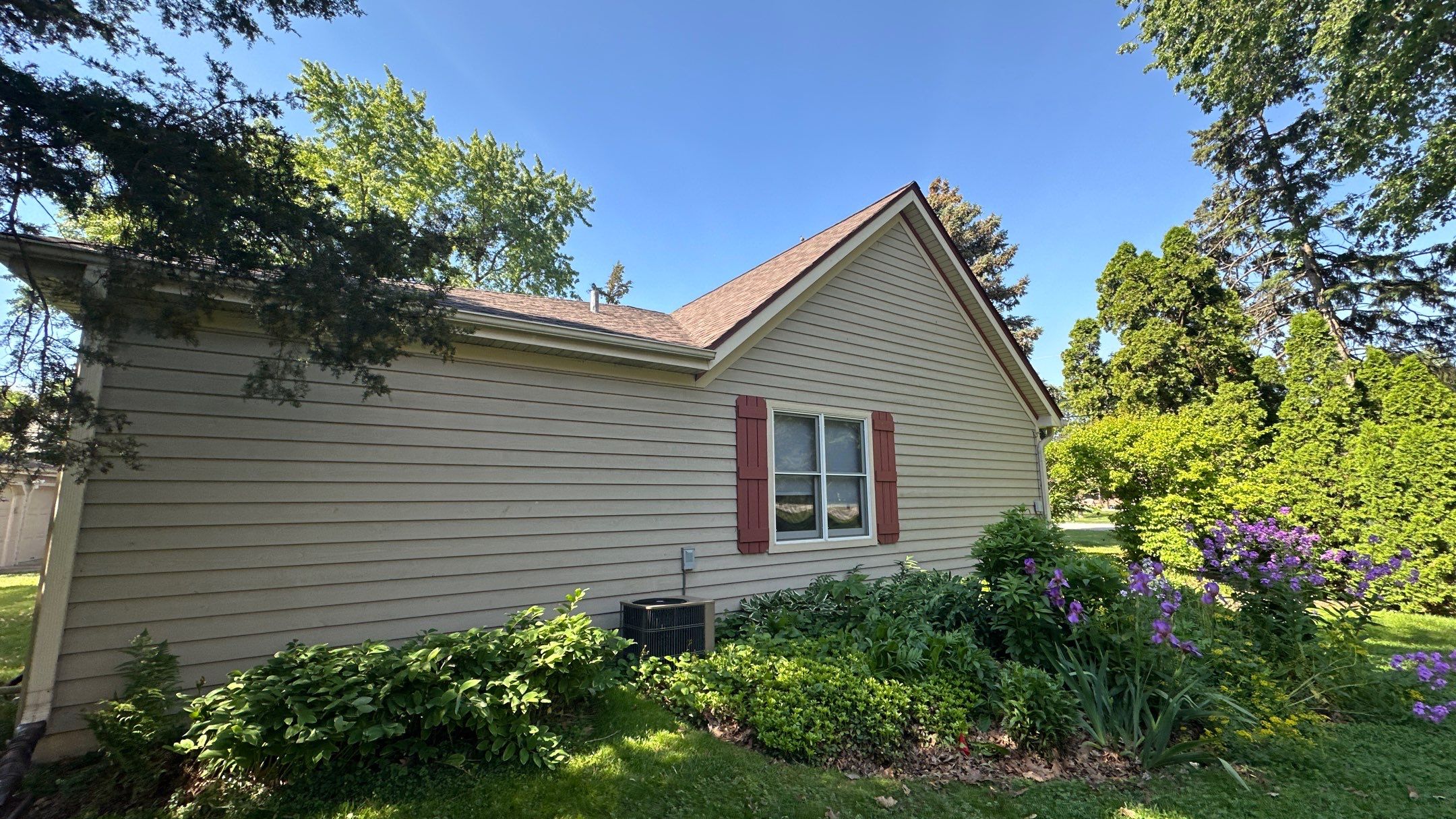 Roof replacement- Malarkey Vista color Hether by Pro Home Services Inc