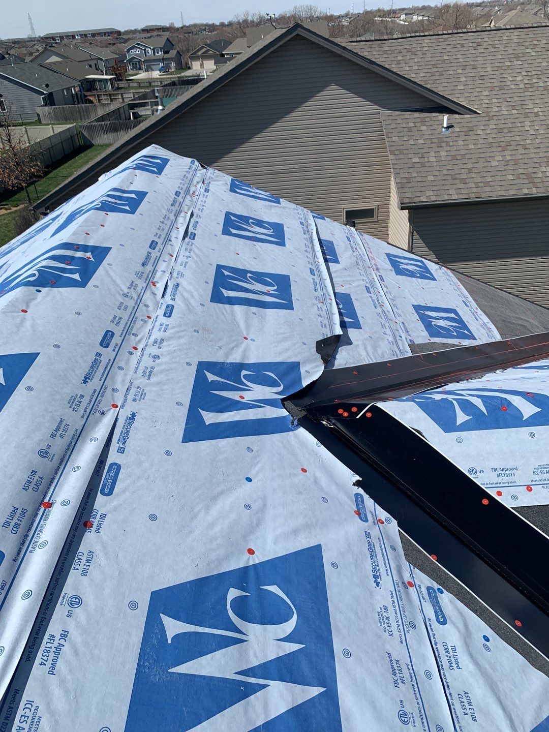 Residential Re-roof by White Castle Roofing