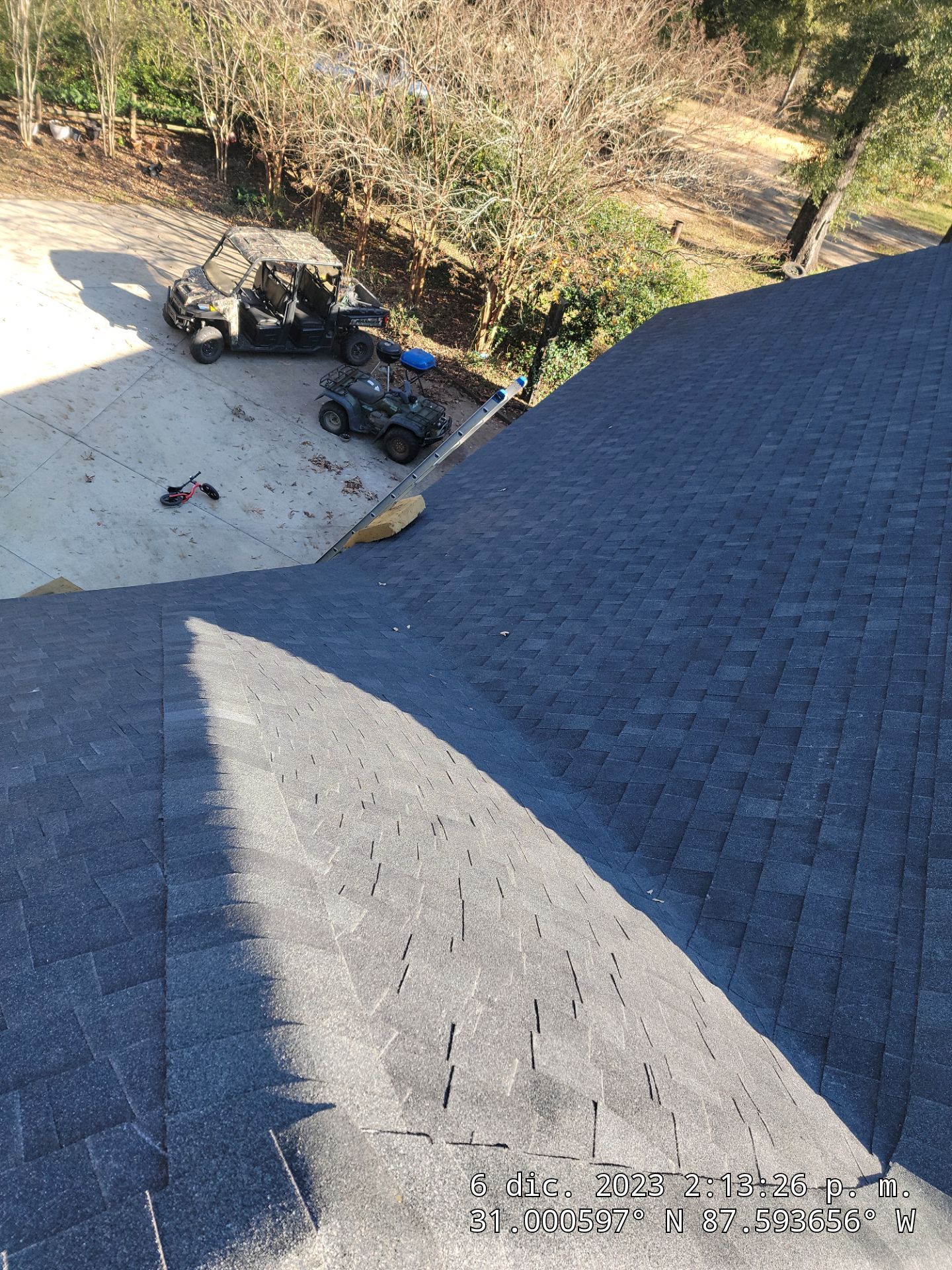 Jaye by IAM Roofing LLC