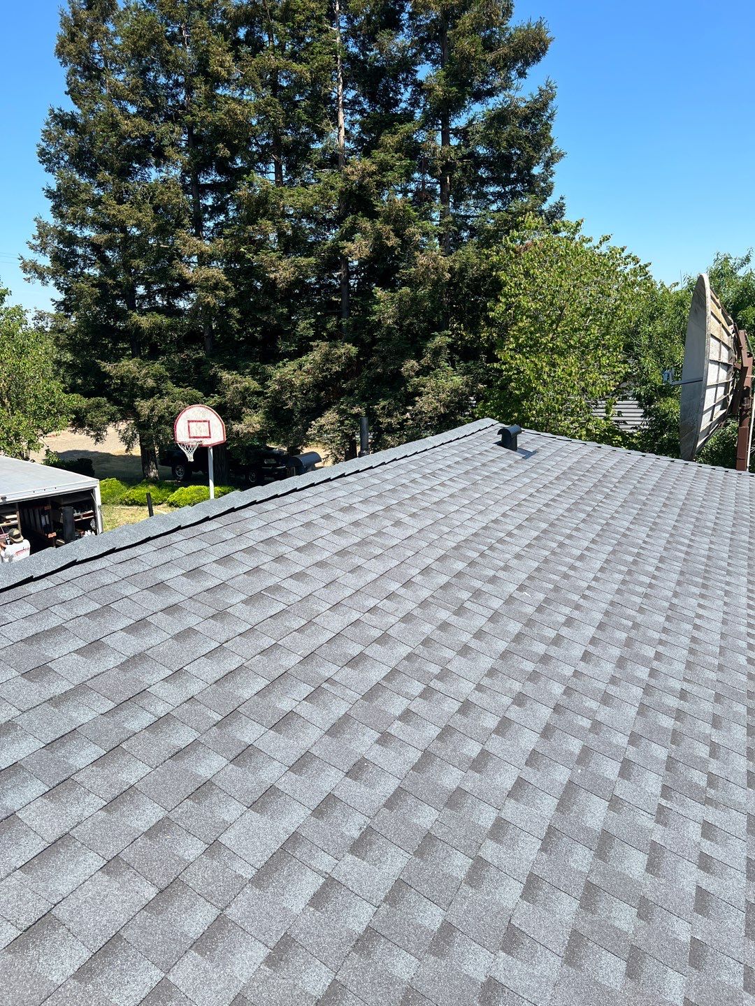 GAF Timberline HDZ-RS shingle project by Straight Edge Roofing Inc