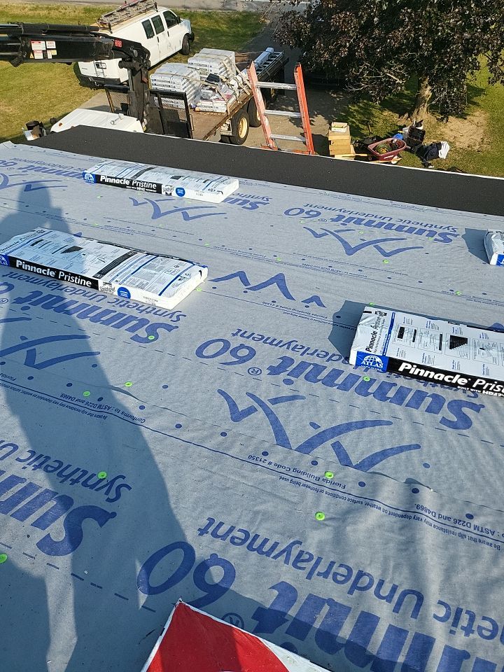 ATLAS PINNACLE COLOR: SUMMER STORM by Eagle Eye Roofing