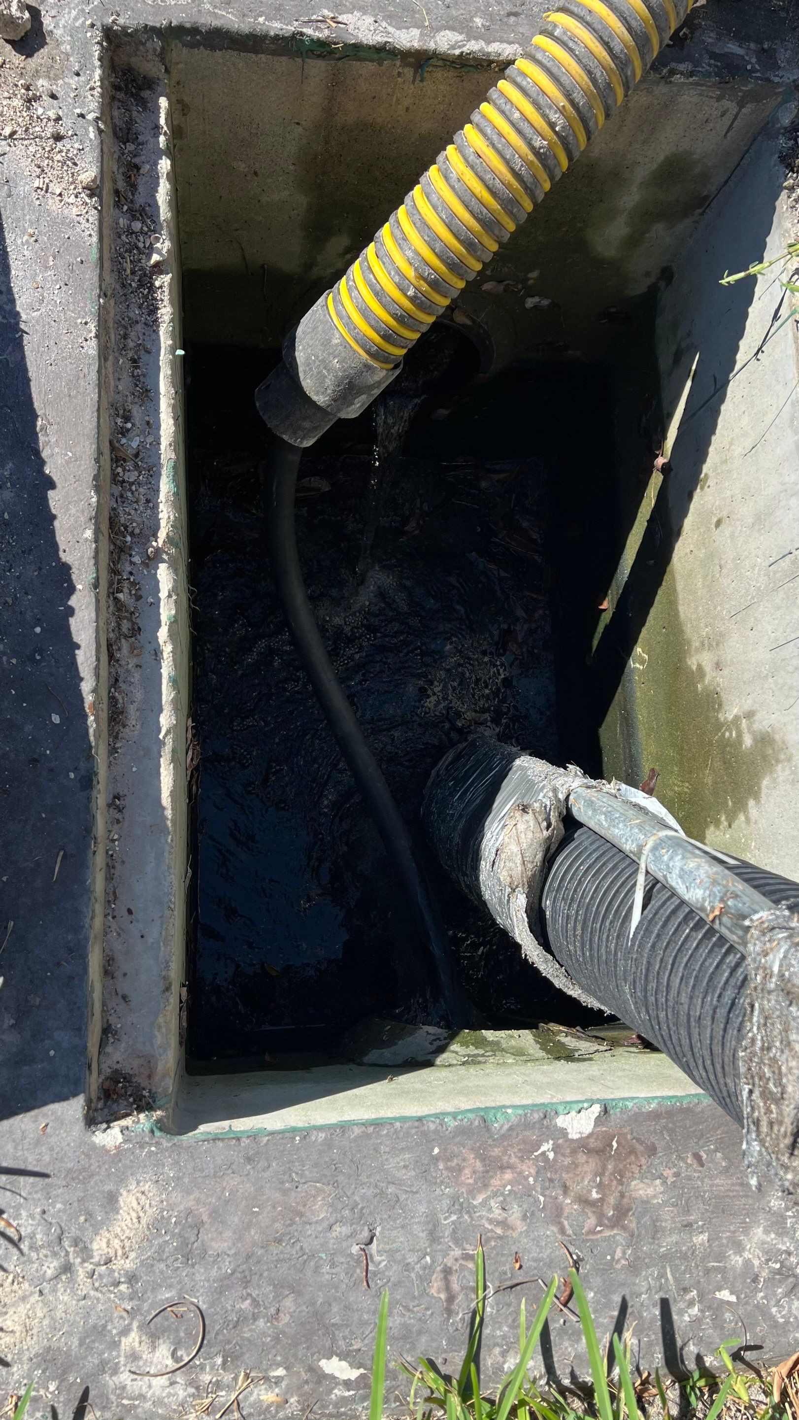 Naples Condo Complex Stormwater System Maintenance and Hurricane Cleanup by Don Mar, Inc. Storm Water Solutions