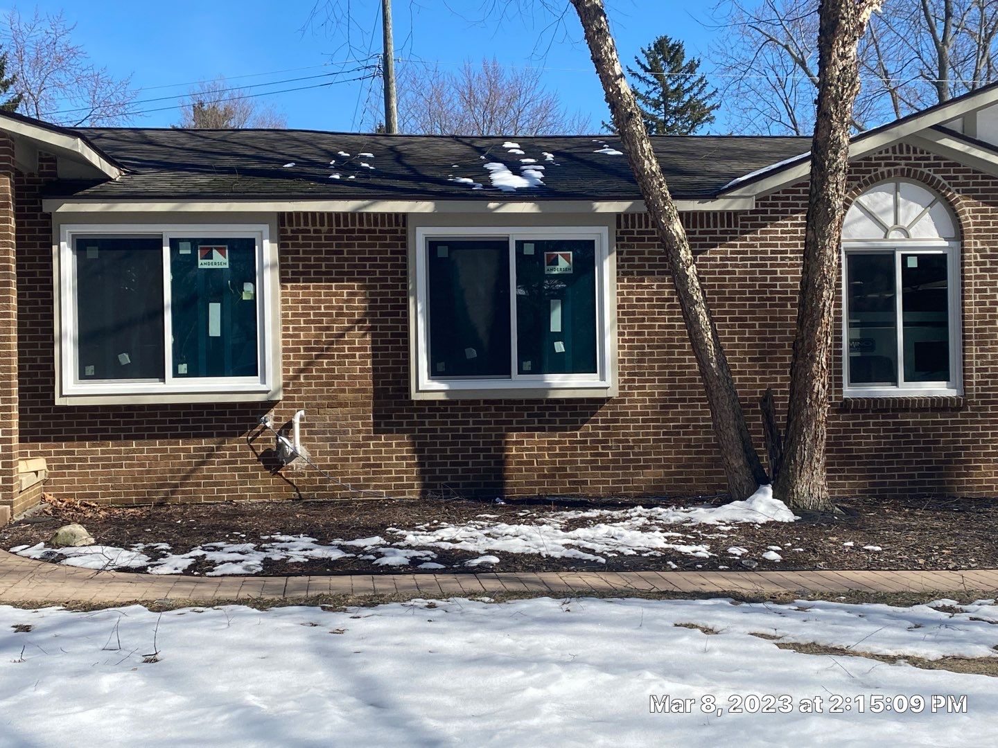 Window Installation using Replace windows  by Smart Roof