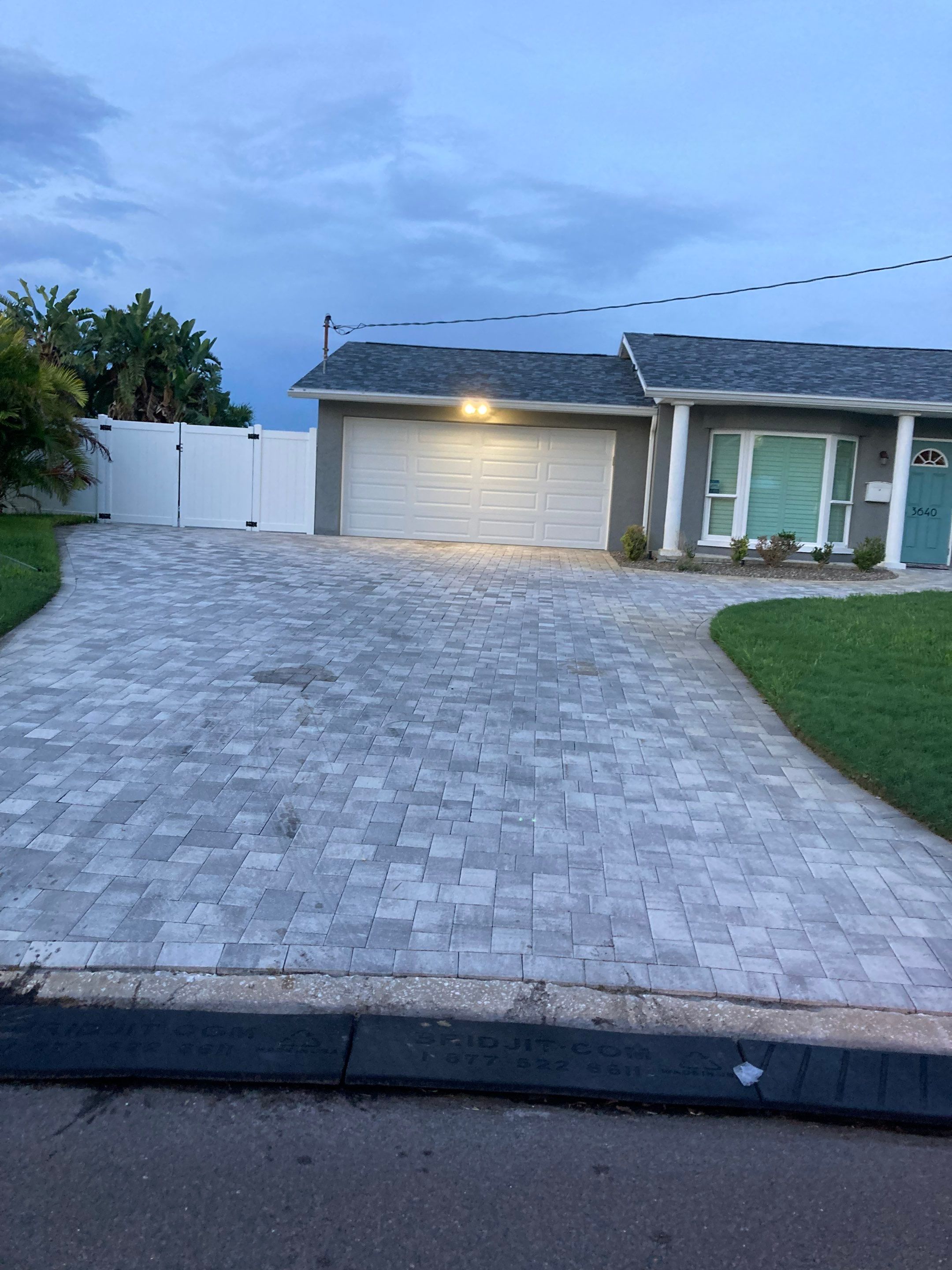 Project in St. Petersburg 33705 by Mitchell Roofing Company LLC 