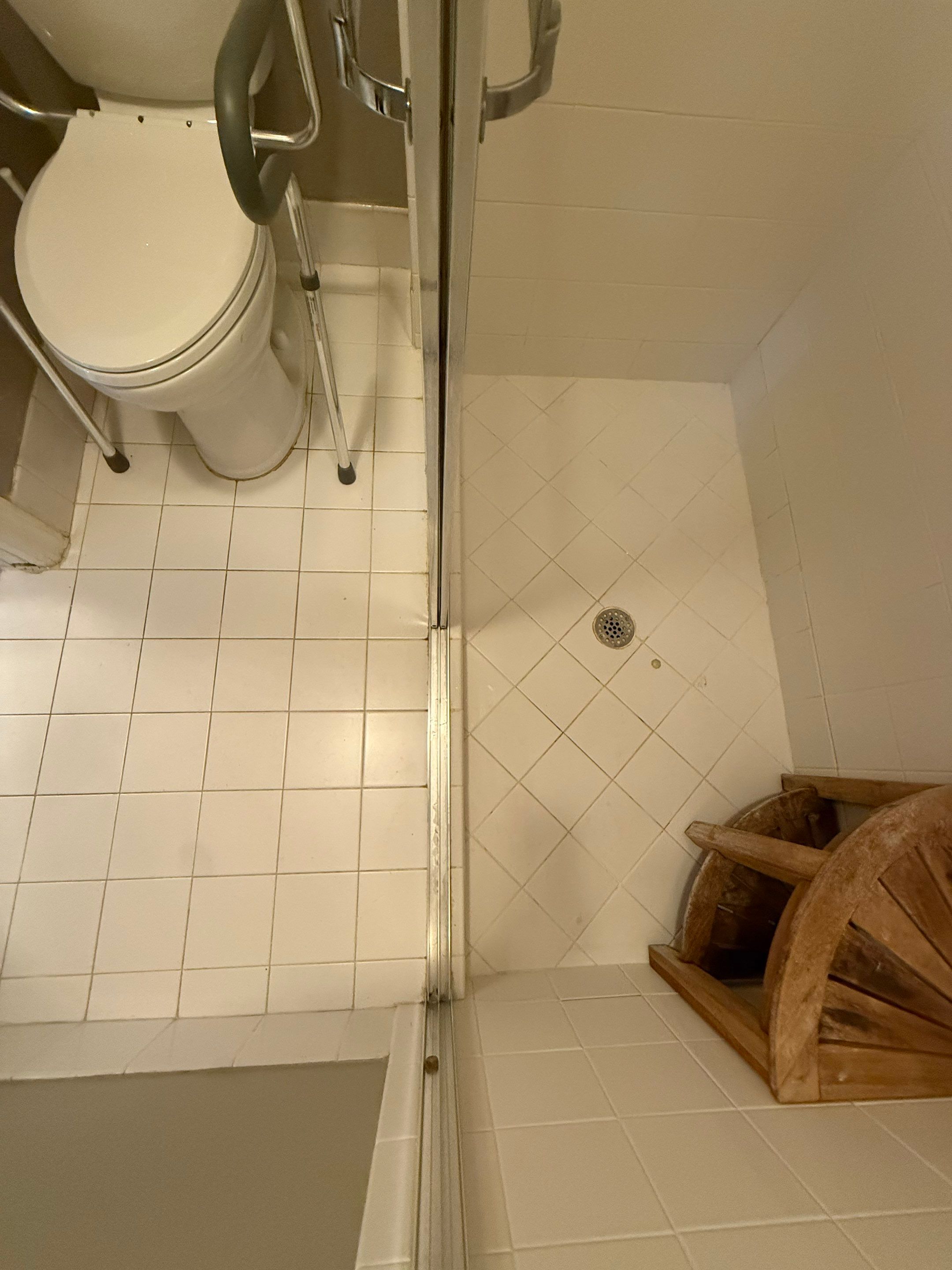 Walk-In Shower - Delray Beach by Hevi Tile