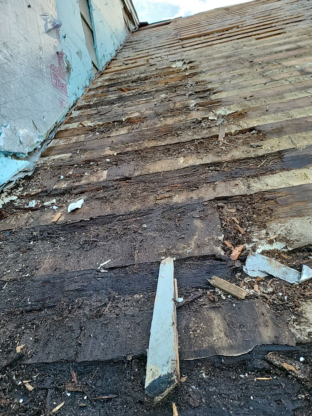 Residential Roofing Installation using Owens Corning Duration Onyx Black by A Plus Exterior