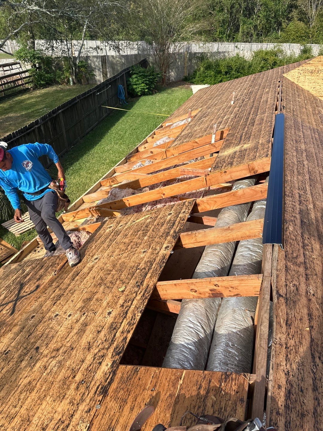 Residential Roofing Installation using Owen's Corning Duration (Lifetime) Shingles by Roof Repair Company