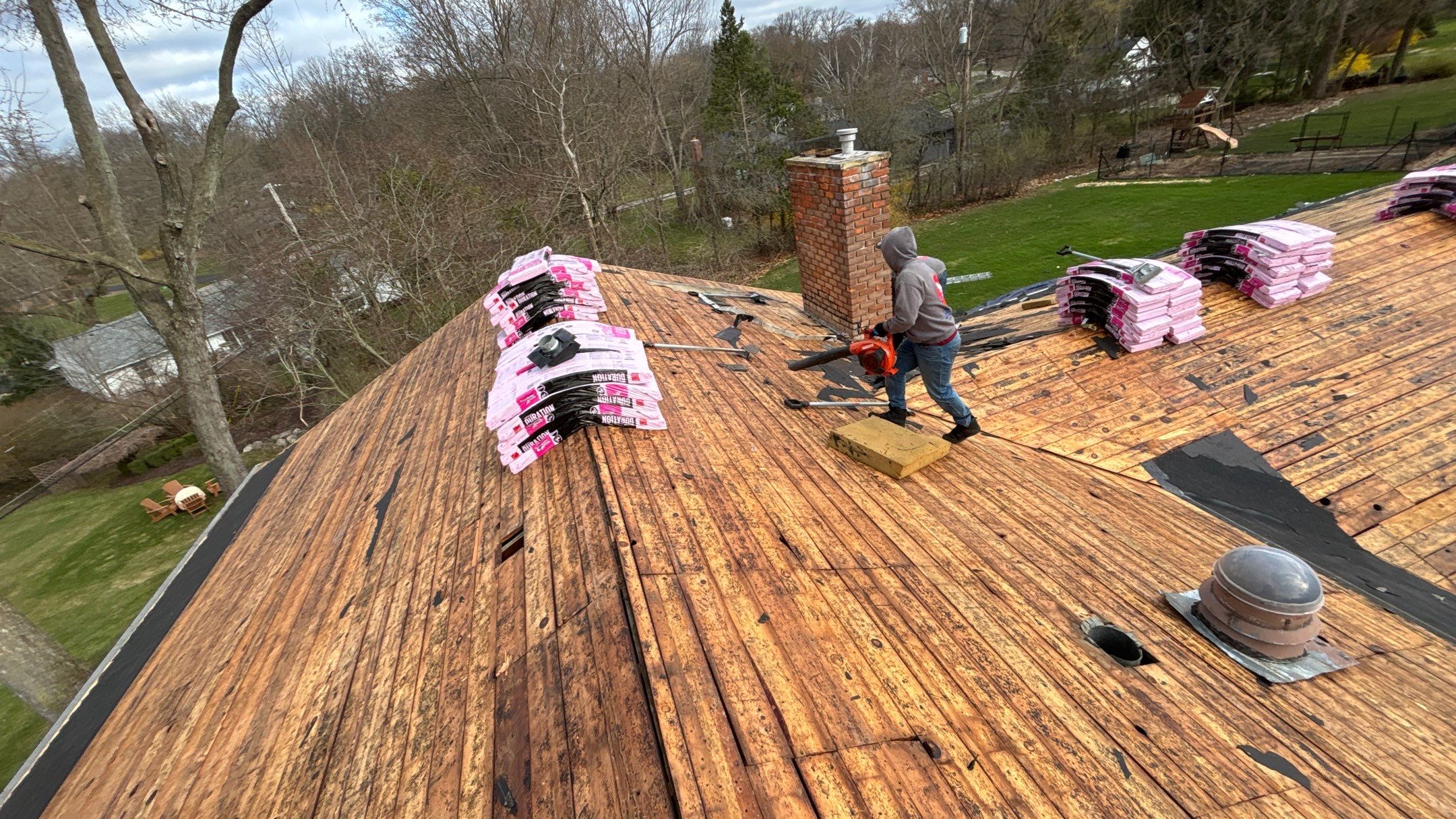 Roof Replacement using Owens Corning Williamsburg Gray by 180 Contractors