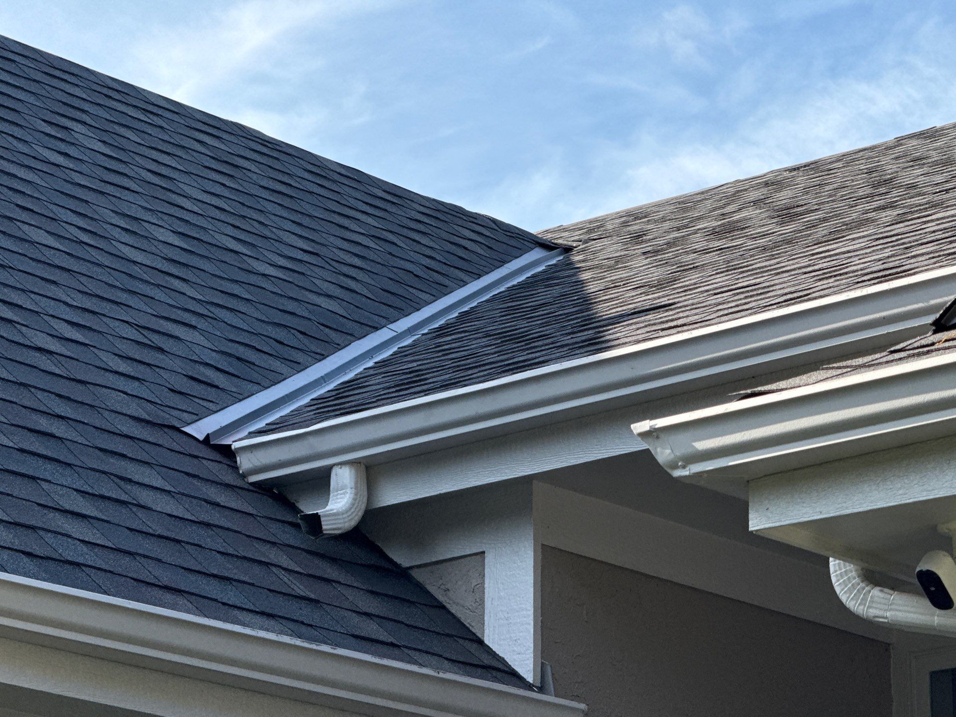 Comprehensive Kansas City Home Remodel With Siding & Roofing Installation by EEC Windows, Siding & Roofing