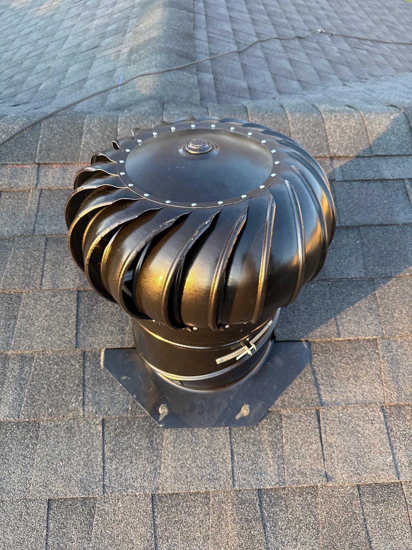 GAF Natural Shadow - Charcoal  by Top Sun Roofing