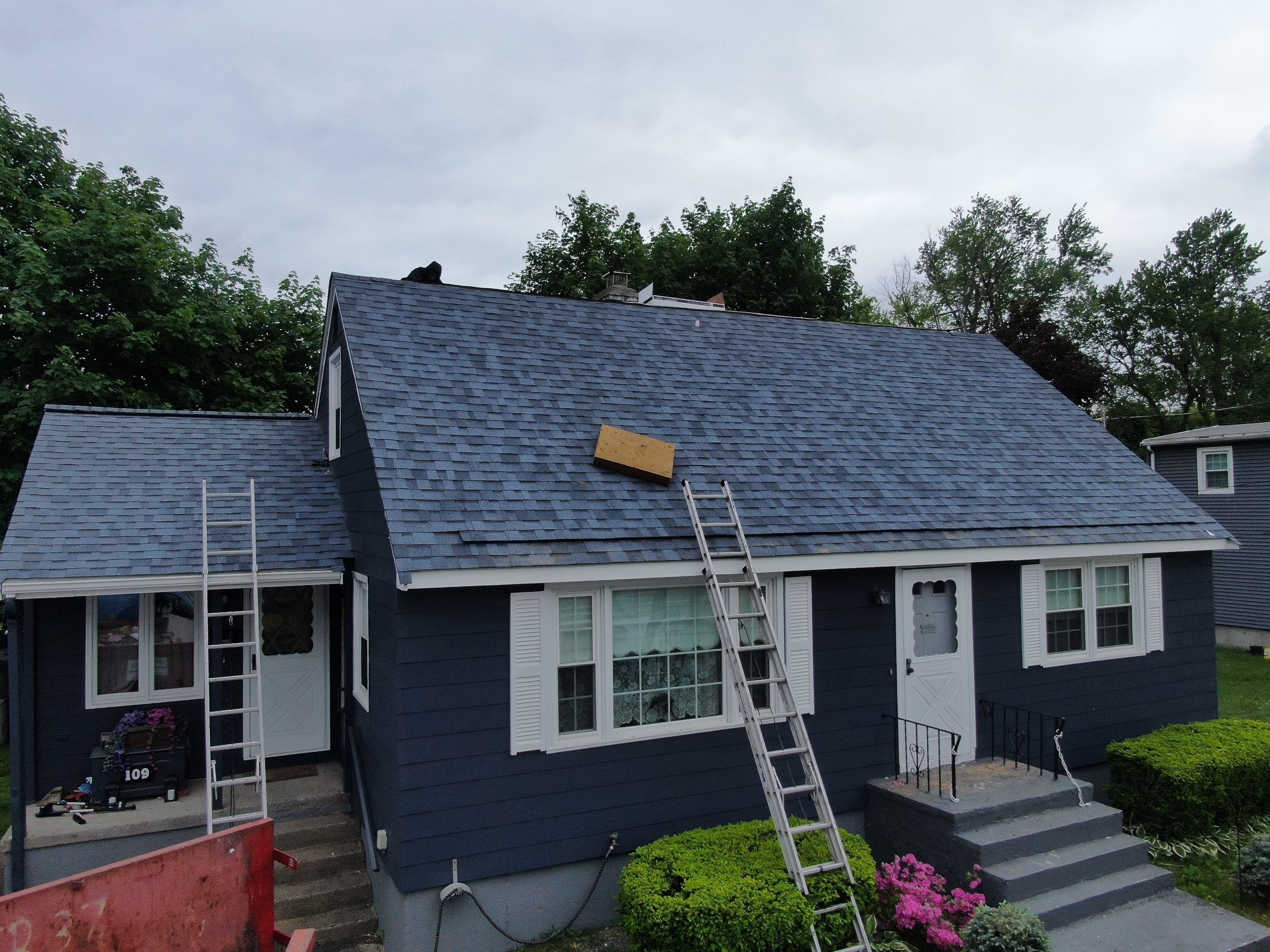 Roof and Flat Roof Membrane Replacement in Lowell, MA by Mighty Dog Roofing of Greater Middlesex County