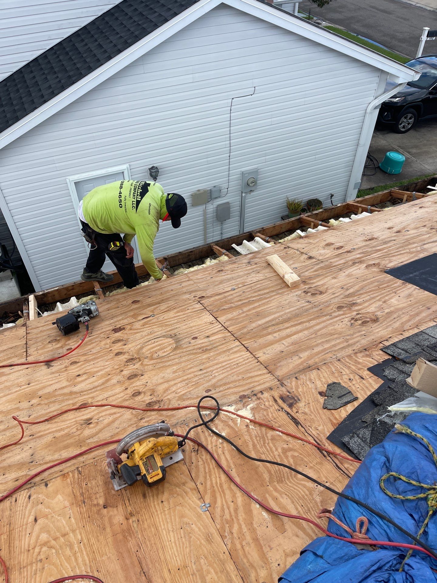 Project in Oldsmar 34677 by Mitchell Roofing Company LLC 