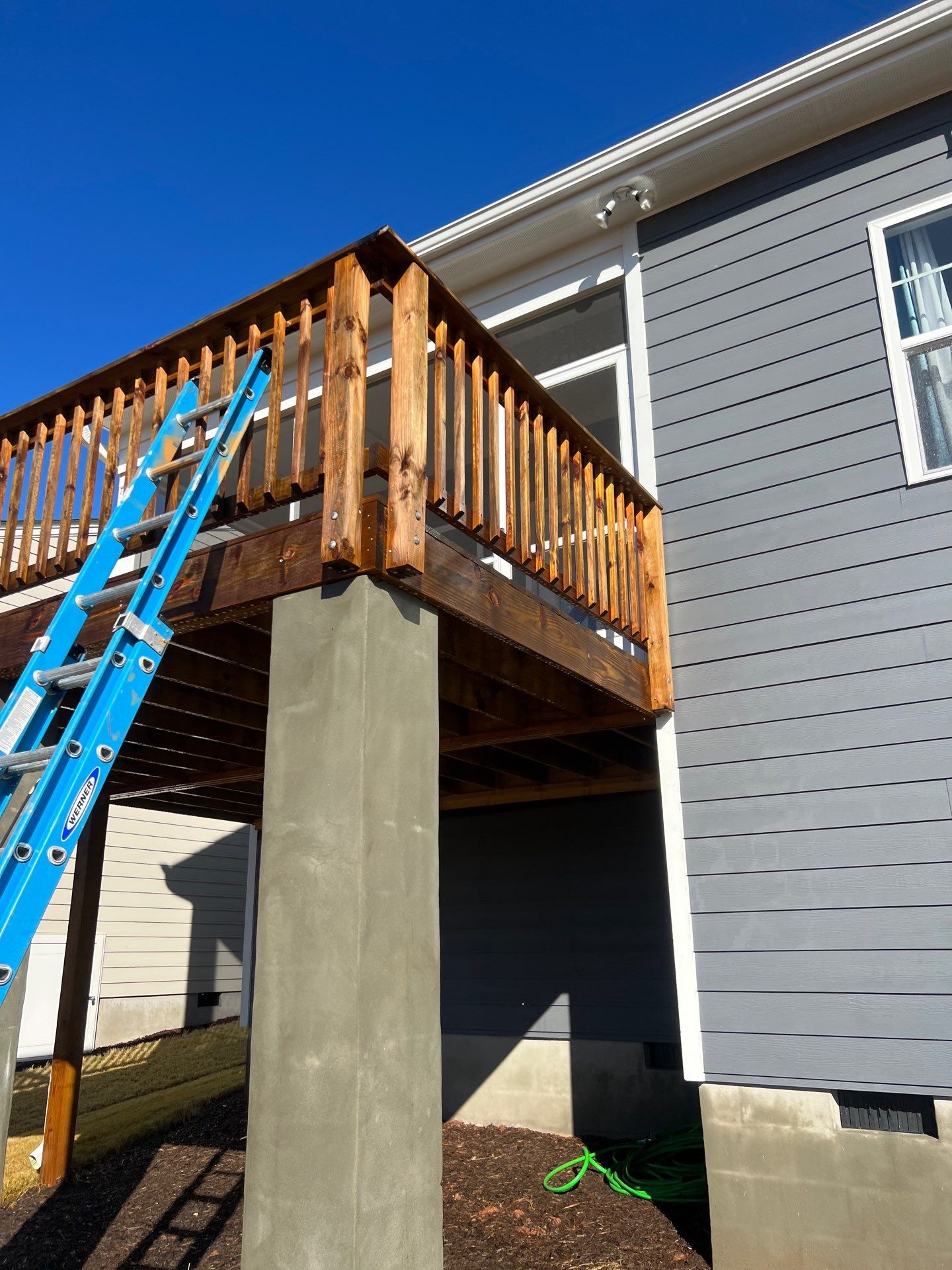 Coated Deck using Wood Sealant by DuraSeal