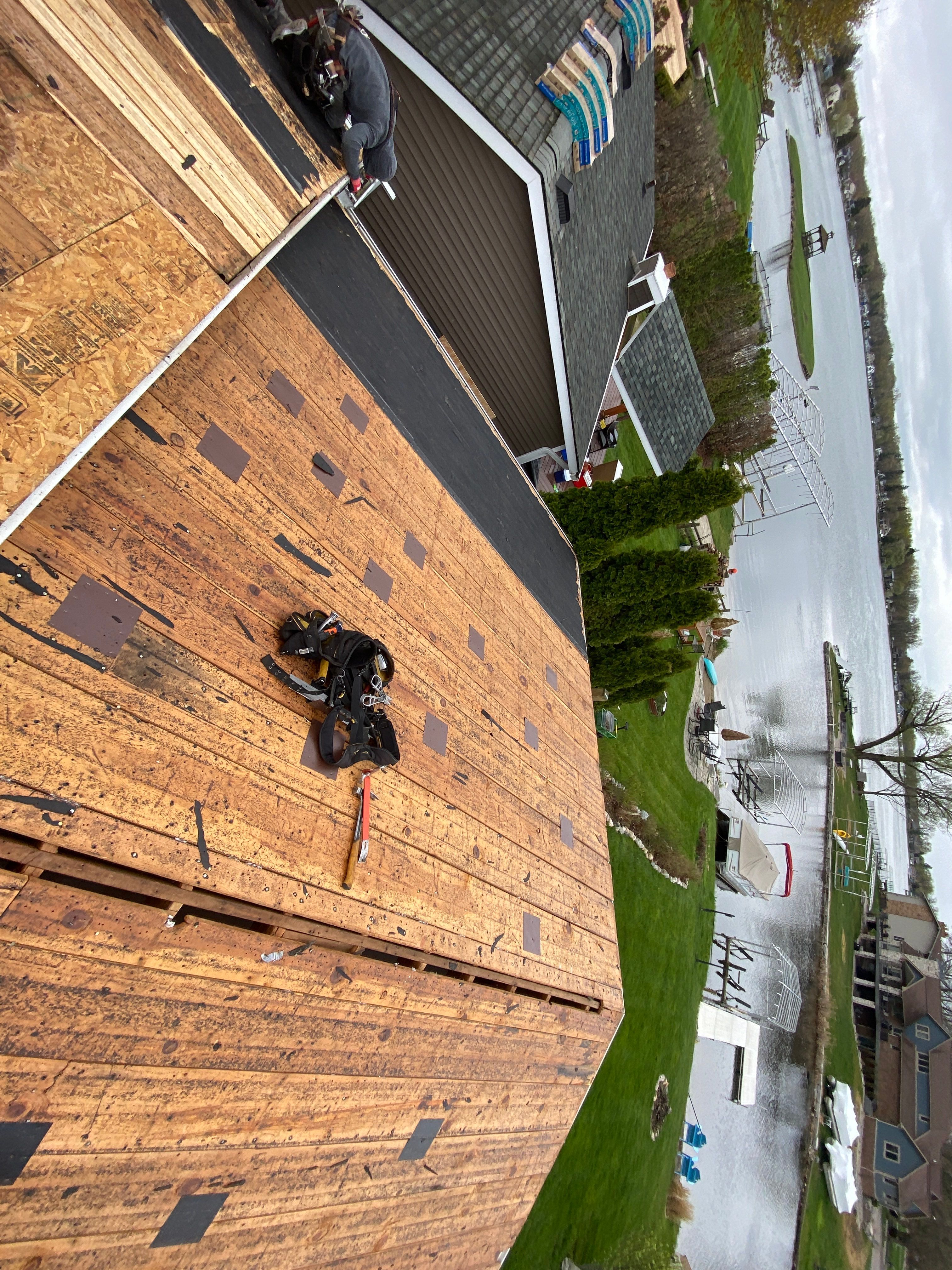 Roof Replacement using CertainTeed Landmark by 180 Contractors