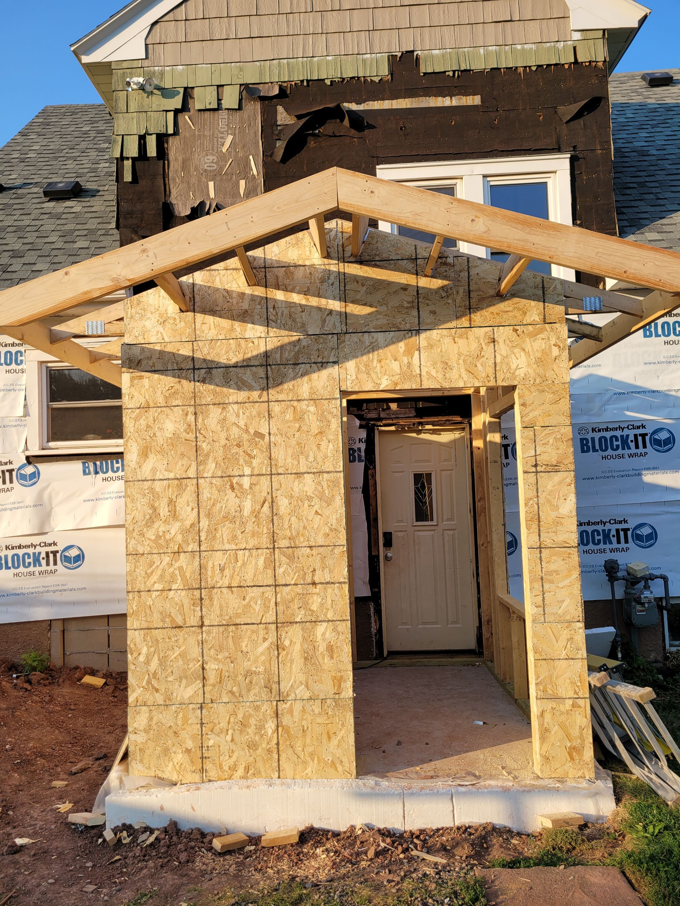 Mudroom Addition & Siding by Anchor North Property Services