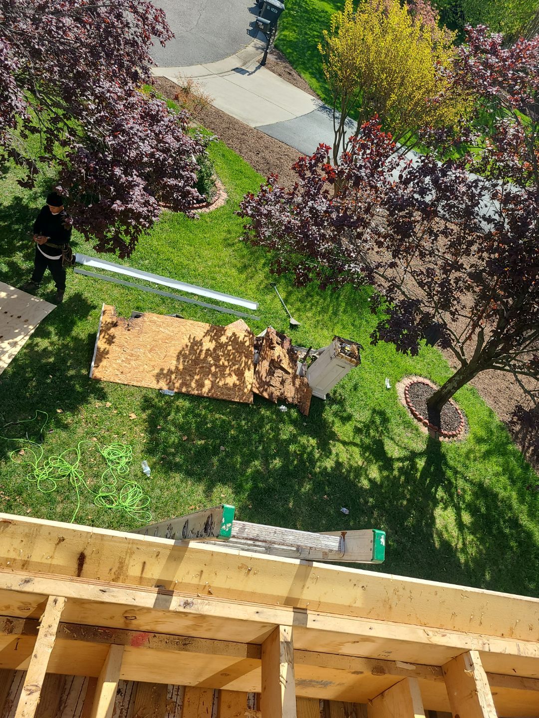 Springfield: CertainTeed Landmark Pro Designer Shingles in Max Def Charcoal Black by RM Banning, Inc.