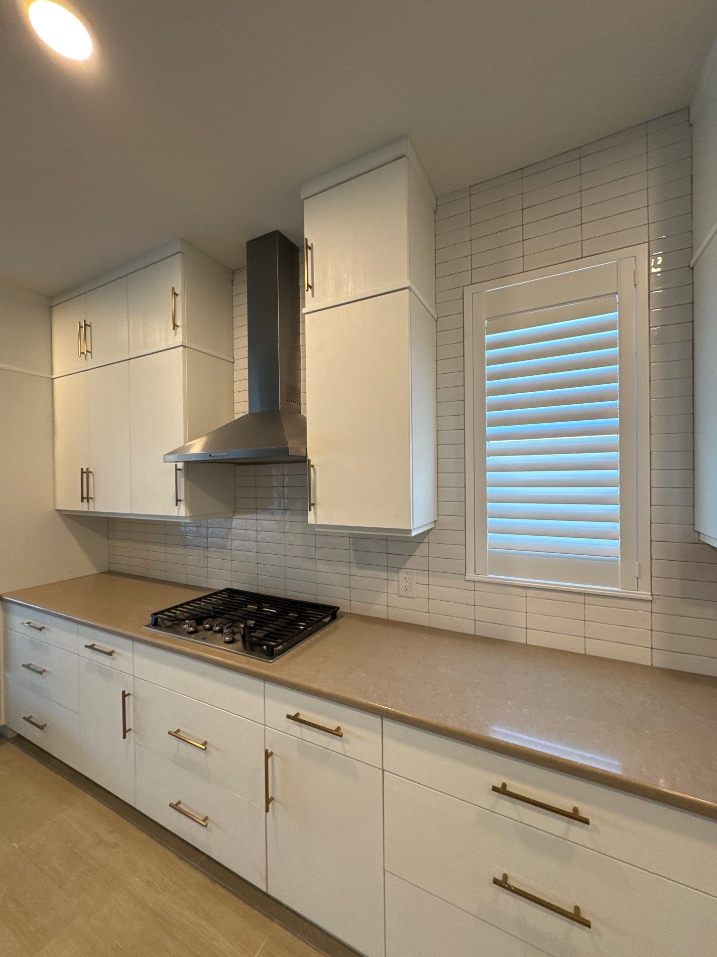 Backsplash Kitchen Tile by Vrmmm Flooring