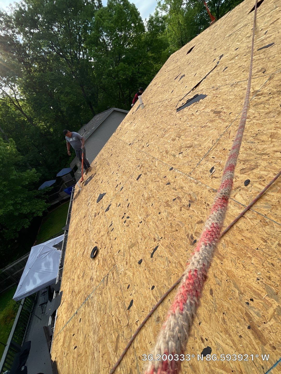 Residential Roofing Installation using Owens Corning Oakridge Roofing System by Undersun Roofing 