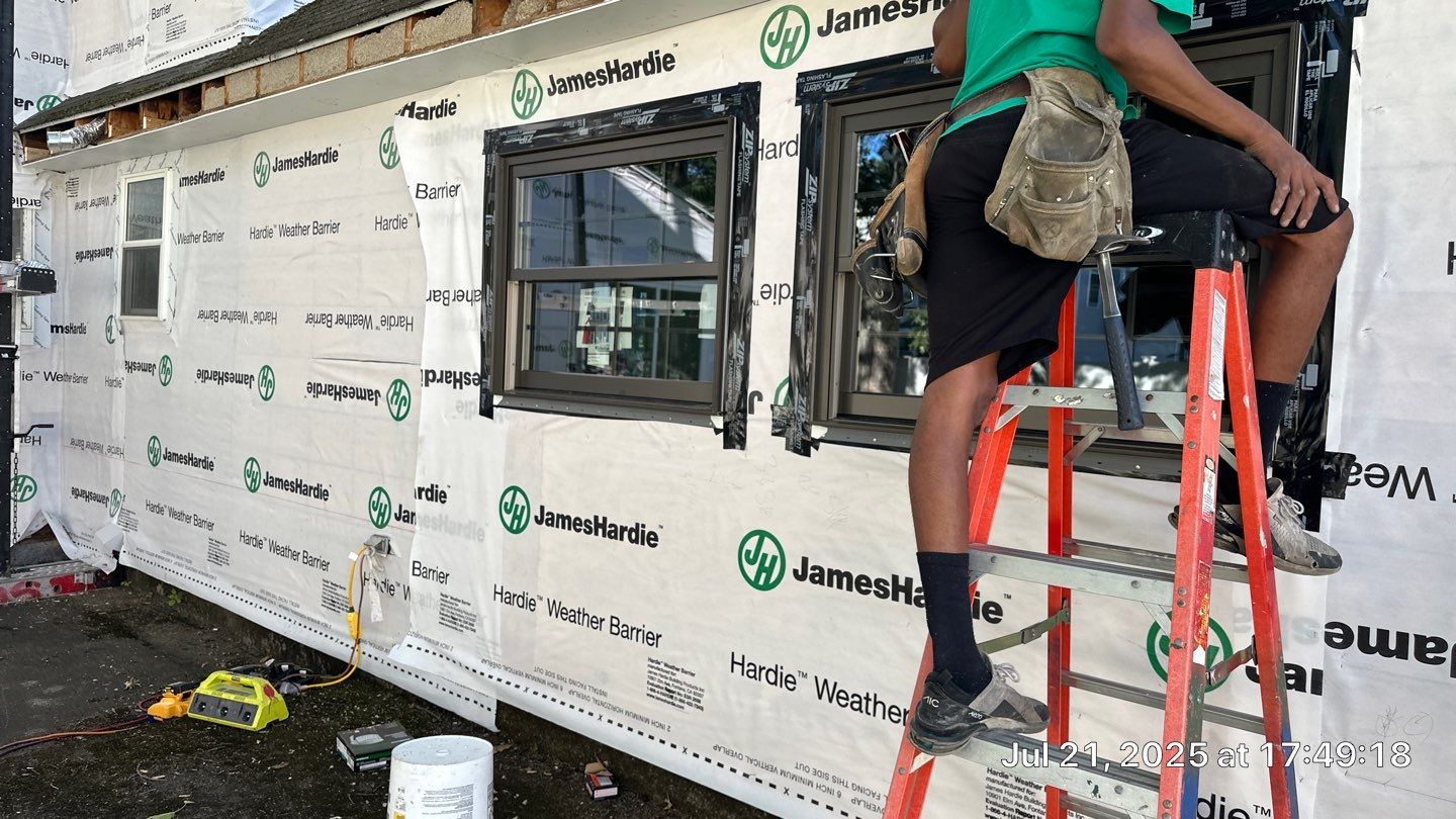 James Hardie Lap Siding Installation in Chelmsford, MA by Mighty Dog Roofing of Greater Middlesex County