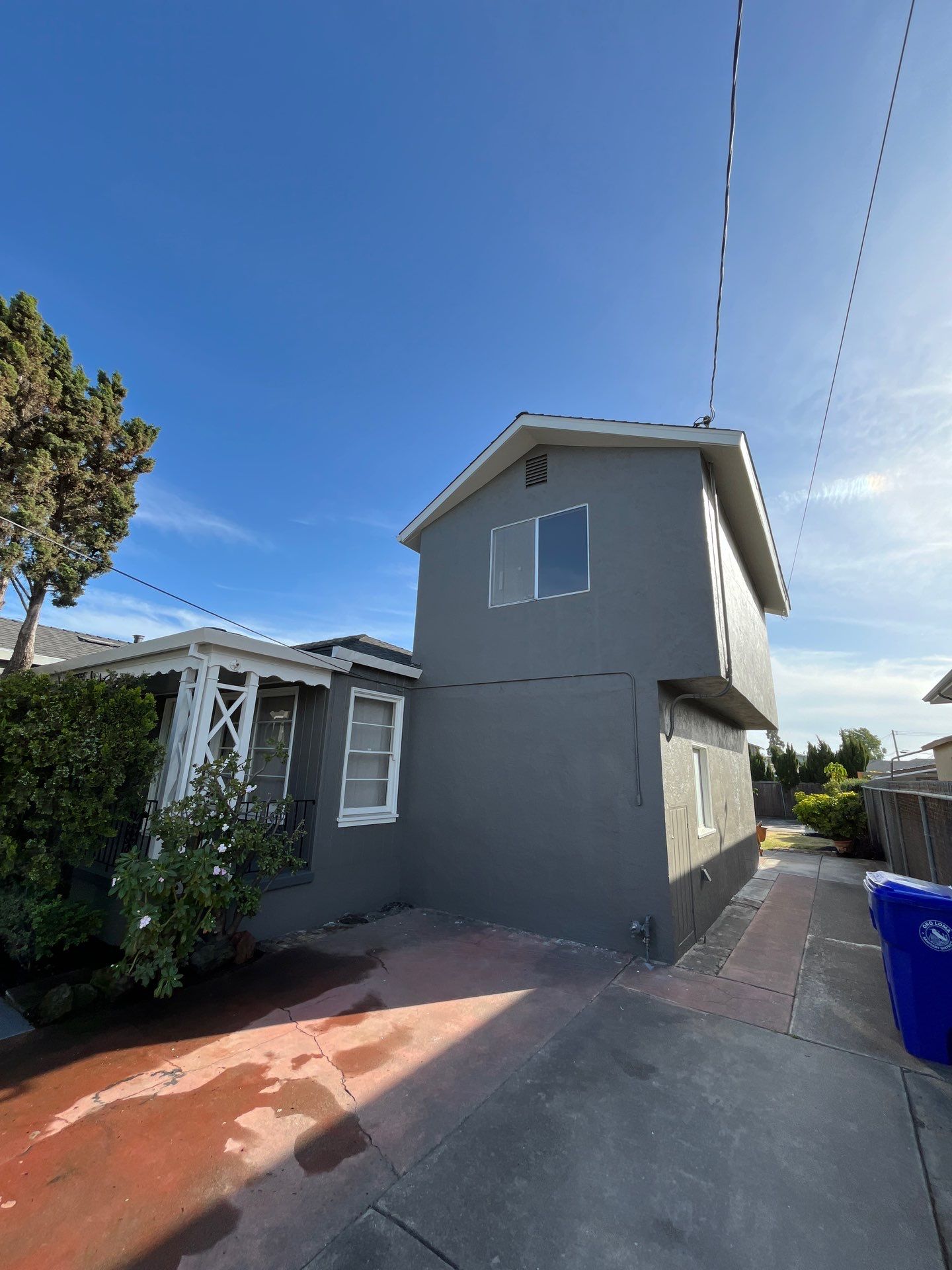Interior- exterior Painting Hayward  by Herrera’s Bay Area Painting inc.