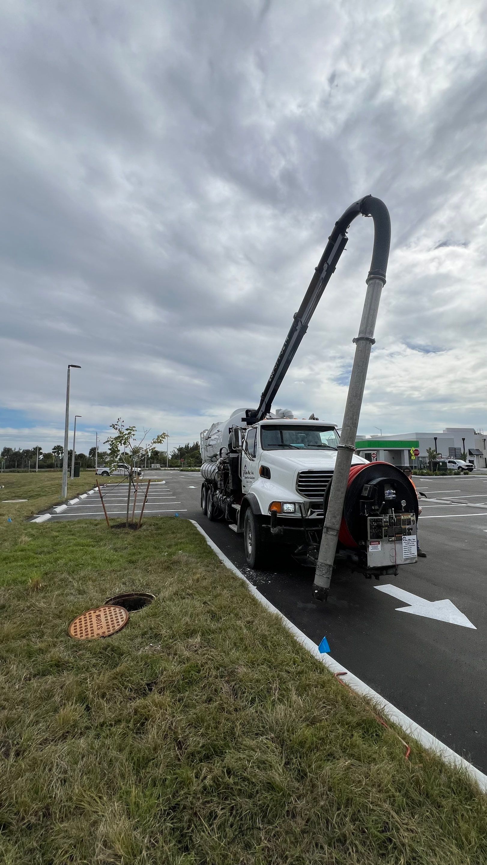 New Construction Commercial Parcel Stormwater System Cleaning by APS Power & Water