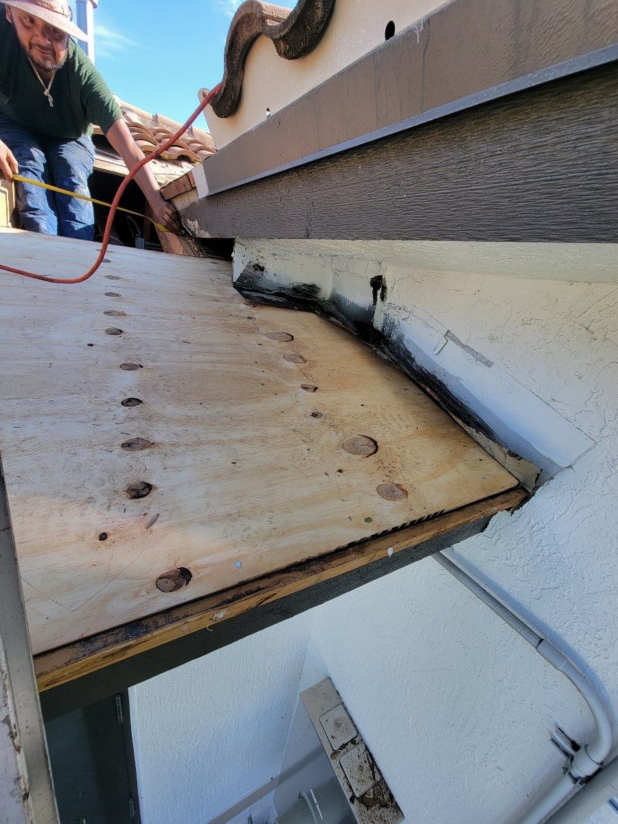 SW 8th St, Plantation, FL by G&J Roofing 