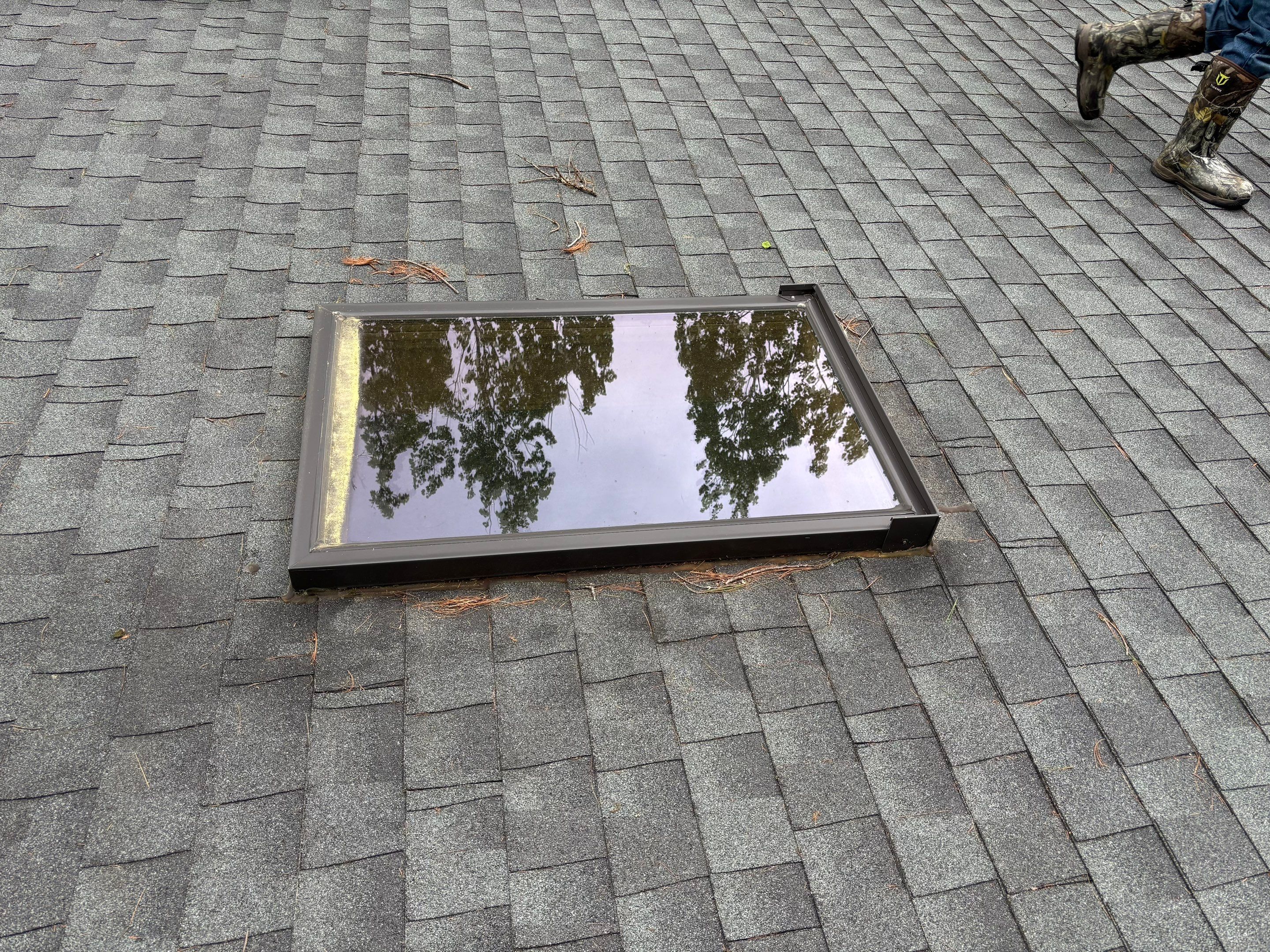 OC Roof Install On The Lake In Deerfield, New Hampshire by Tall pine roofing