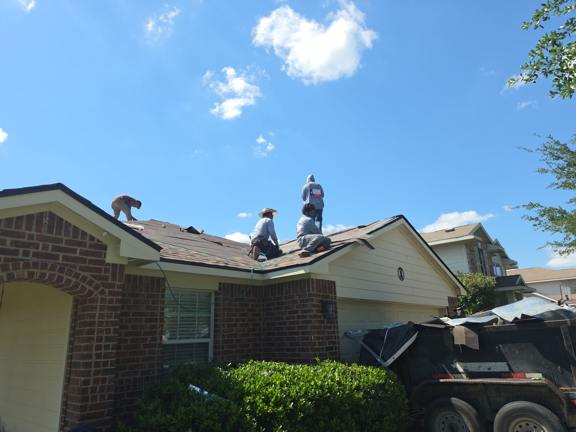 IKO Dynasty in Brownstone, Hutto, TX by REPS Austin Area Roofer