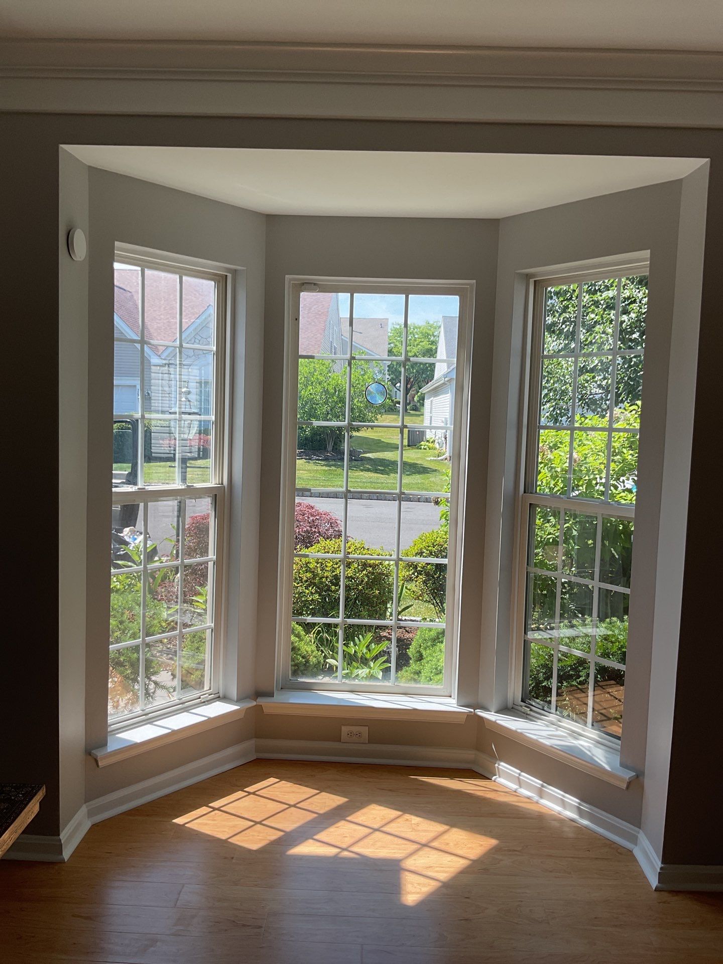 From Bold Colors to Modern Elegance: Complete Interior Repaint in Collegeville by Groovy Hues