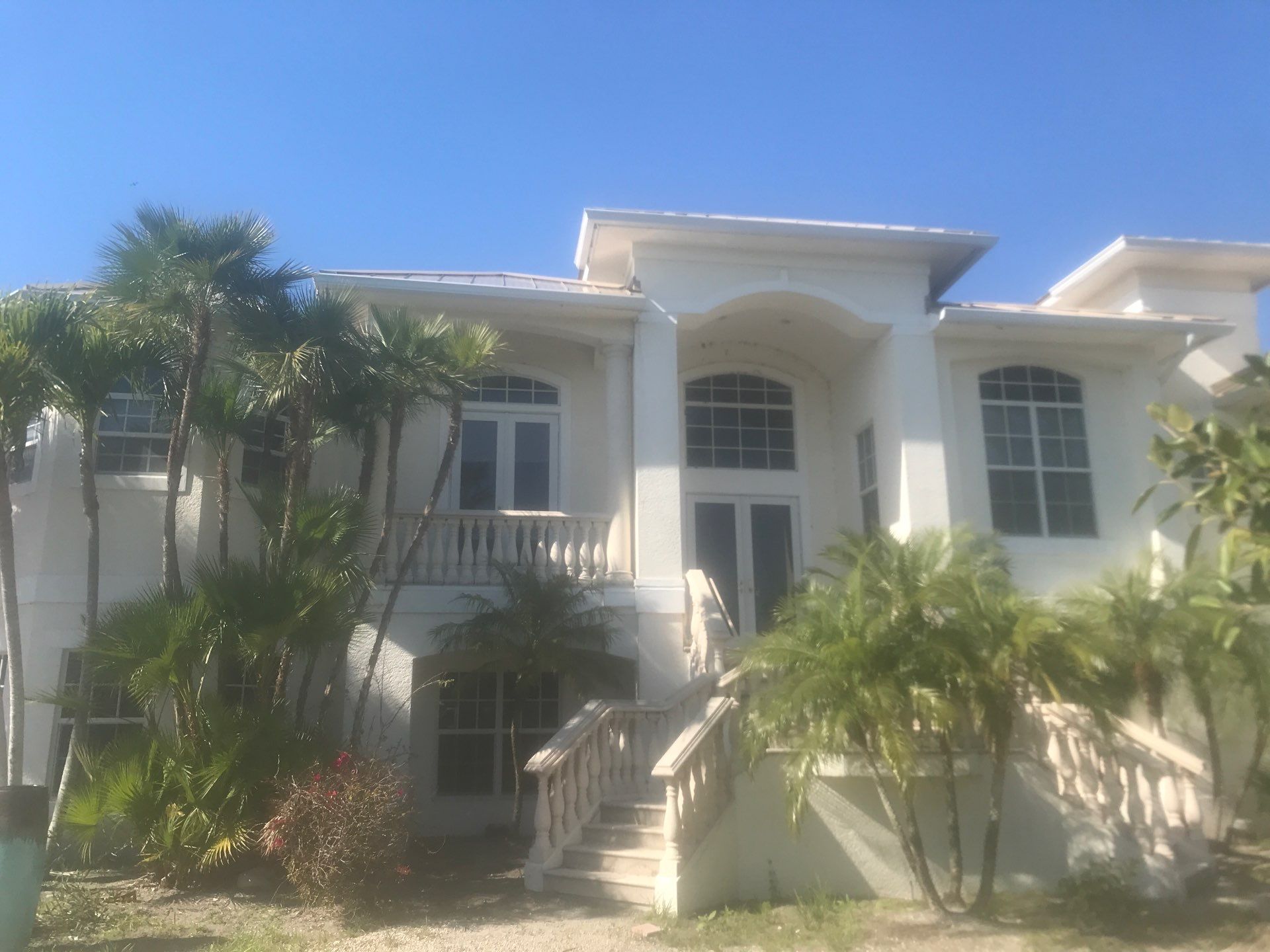 Commercial Gutters for Resorts in Sanibel FL by Gutter Professors