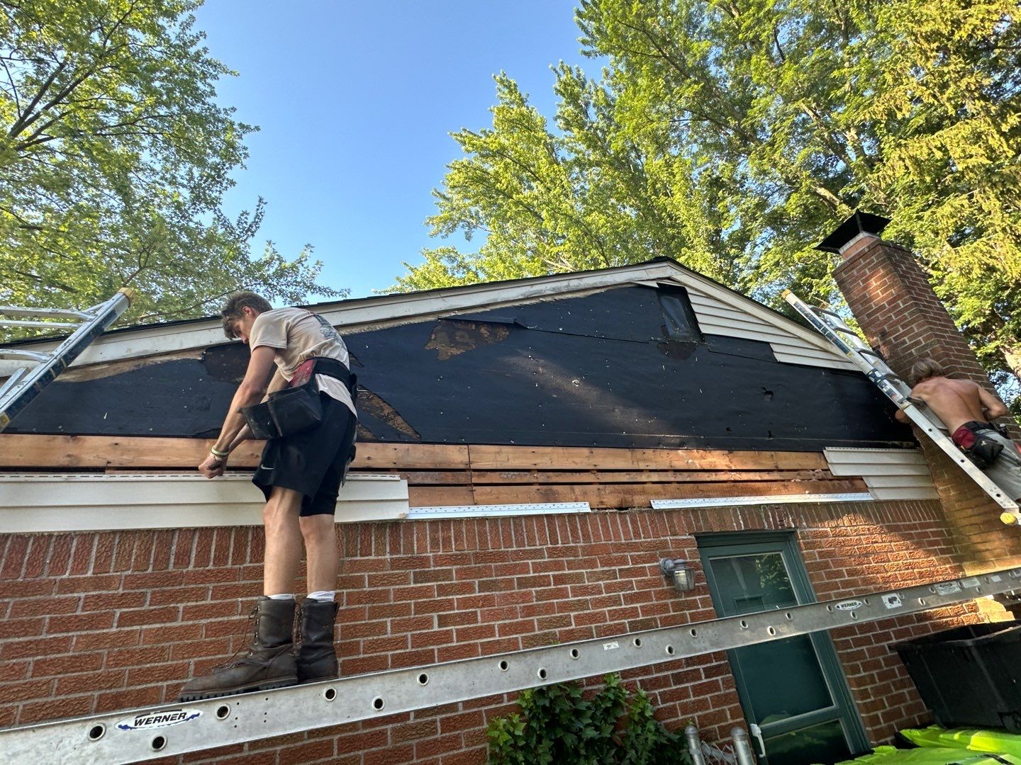 Roof Replacement using Owens Corning Estate Gray by 180 Contractors