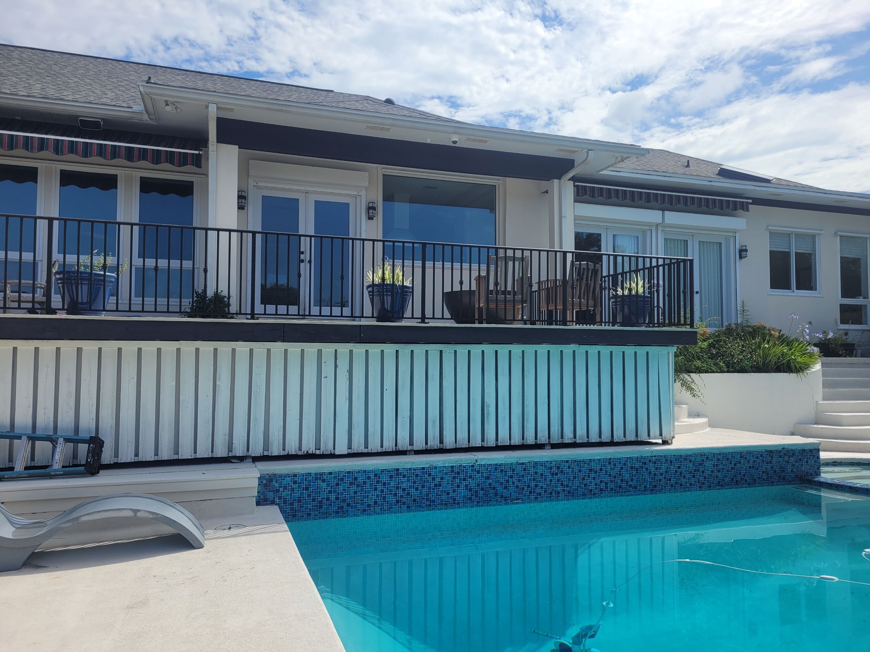 Poolside Colorbeam Patio Cover in Gulf Breeze by Titan Sunrooms