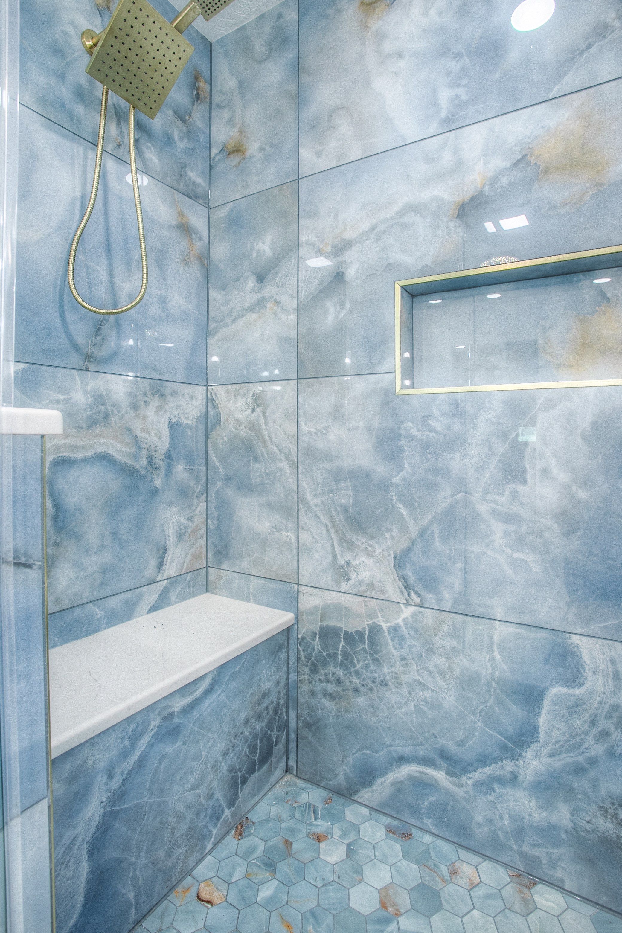 Home Addition and bathroom remodel. by CWS home remodel 