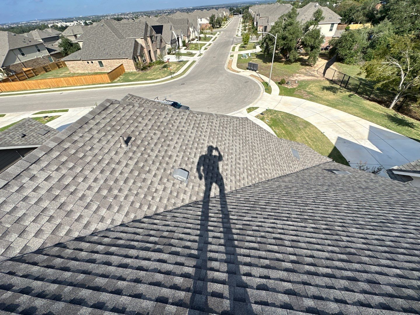 GAF HDZ - Weathered Wood by Elite Roofing LLC