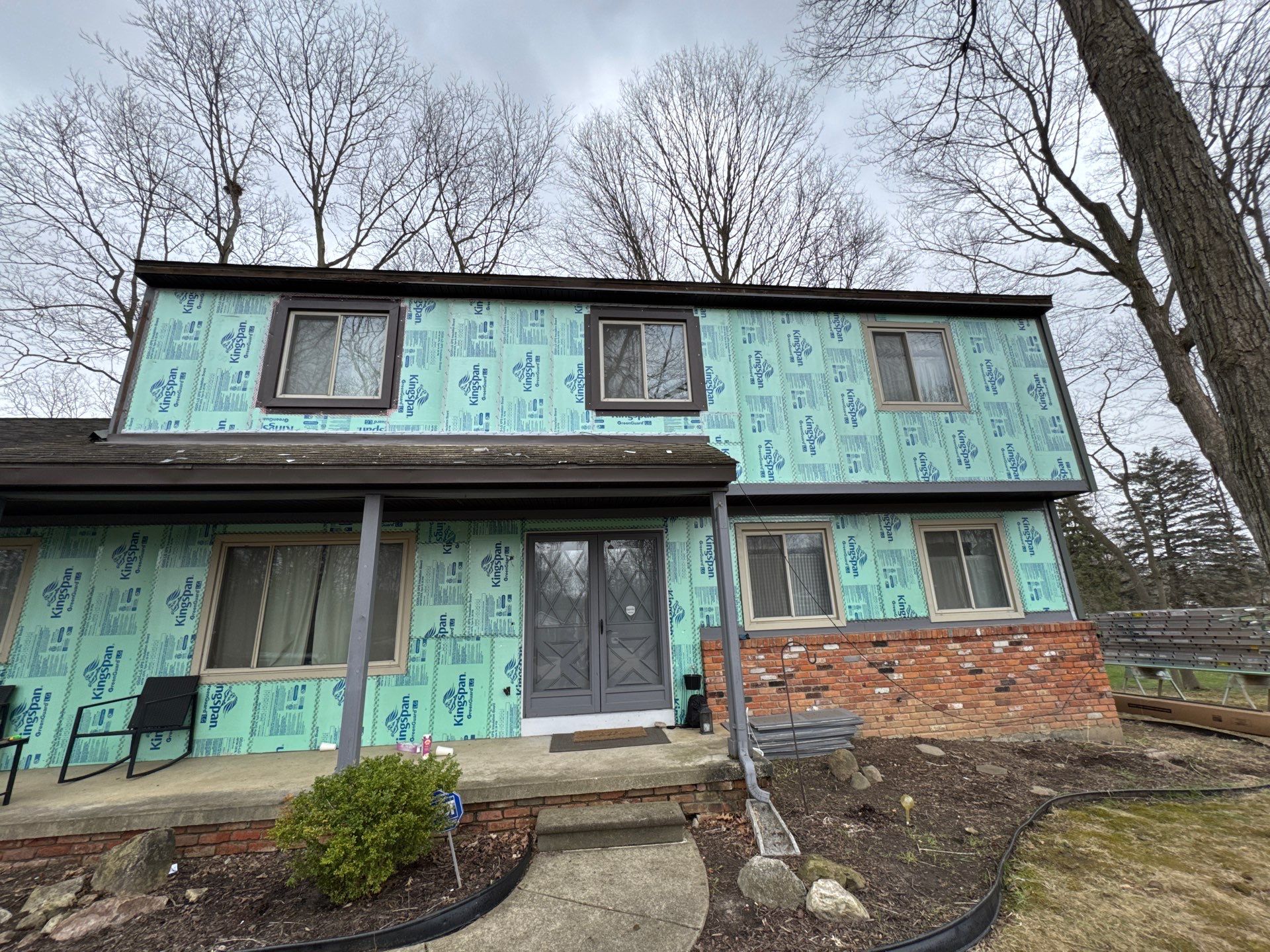 Siding Replacement using Alside Charter Oak D4.5" Deep Moss by 180 Contractors