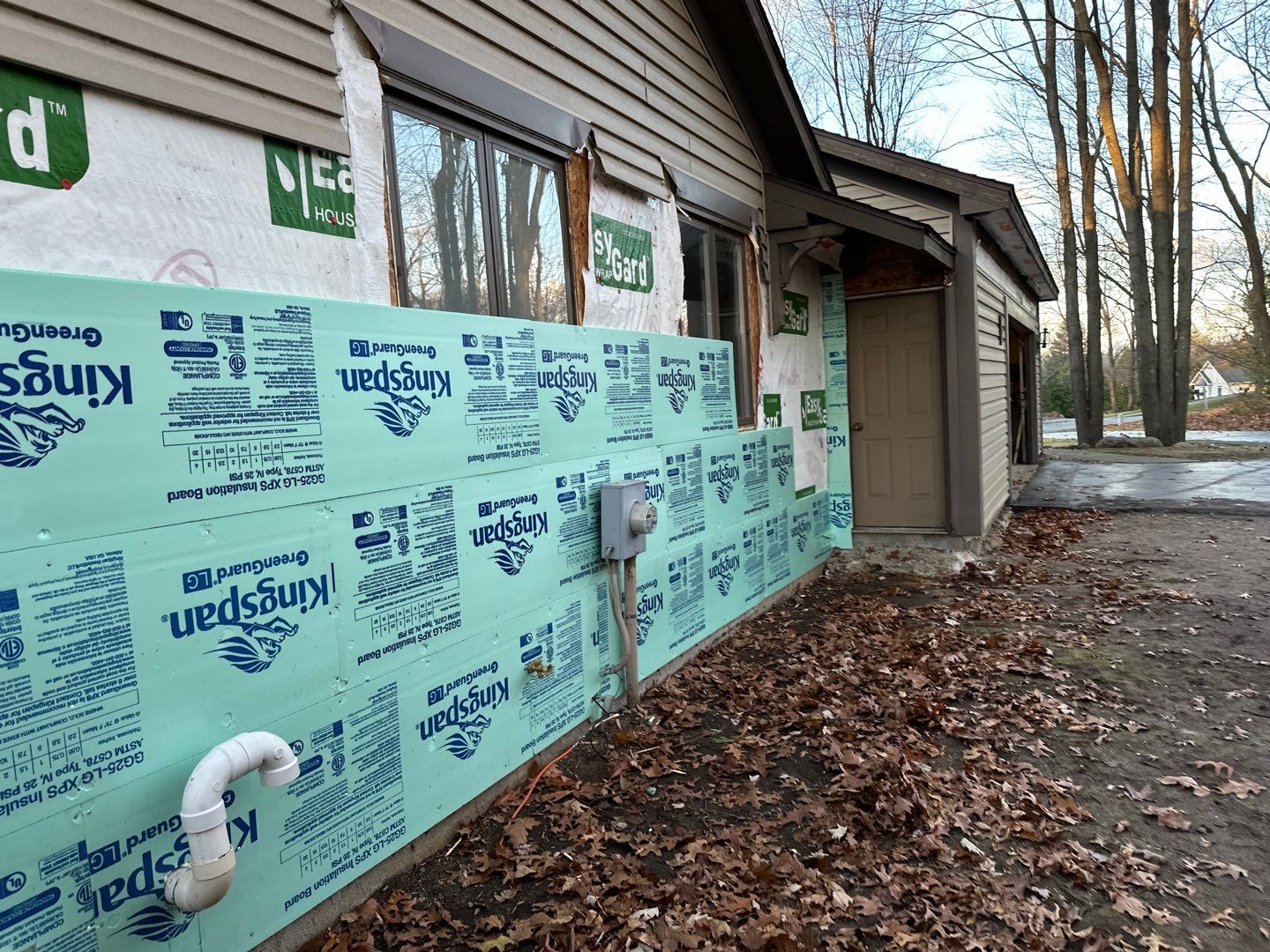 Siding Replacement using Alside S7 Cedar Mill Grain Composite by 180 Contractors
