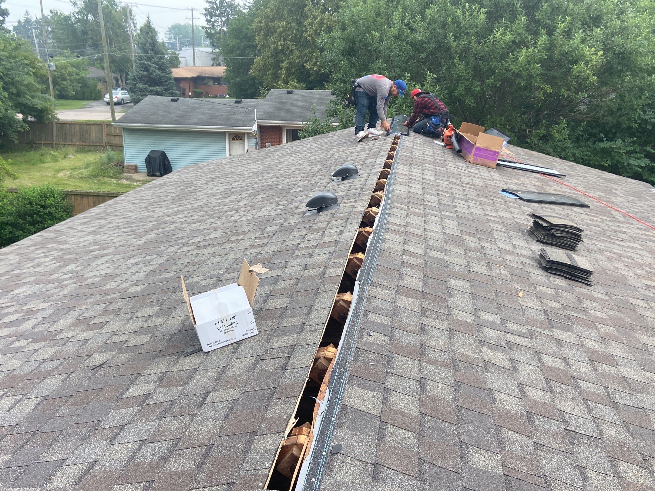 Roof Replacement using CertainTeed Landmark Weathered Wood by 180 Contractors