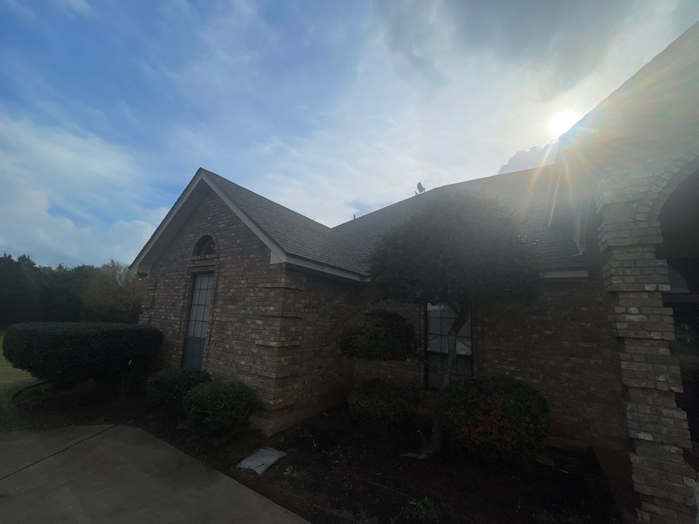 Rendon Forth Worth Texas Large Estate - Roofing Installation using GAF Timberline Armorsheild 2 Class 4 Impact Resistant Shingle System by First United Roofing & Construction