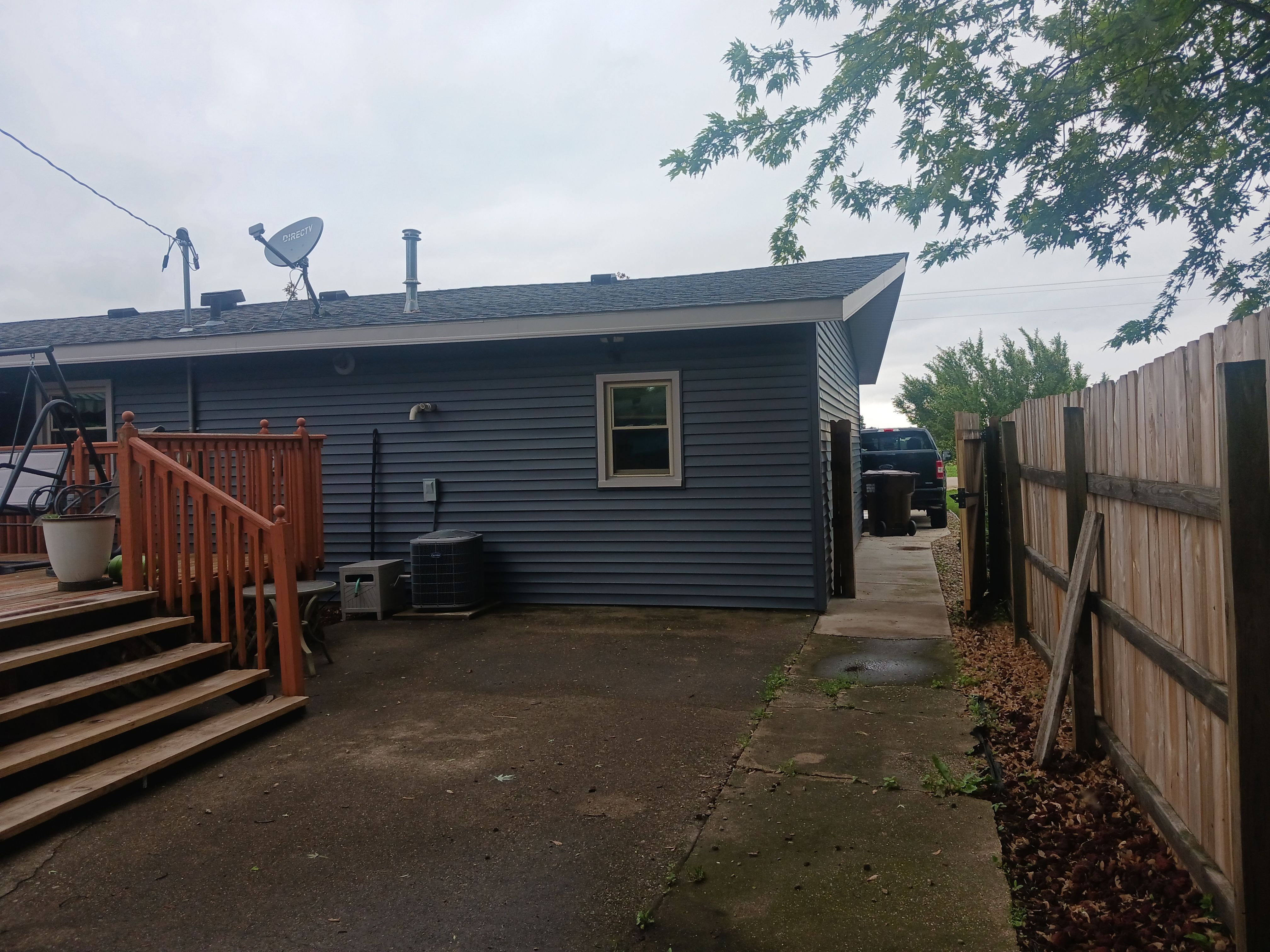 Vinyl Siding by NextWave Construction