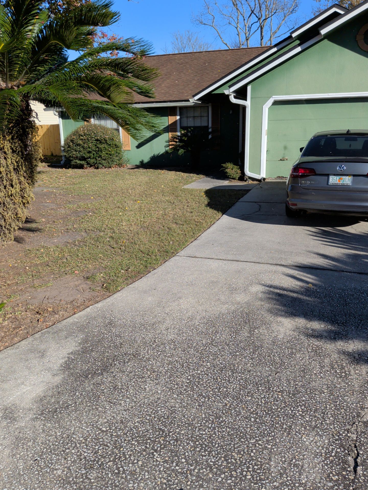 Residential Leaf Removal Service — Westside Jacksonville by Harmoni Home Services