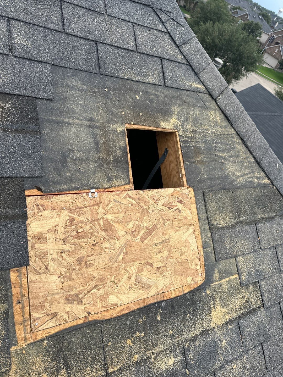 Hail Damage using Owen's Corning Duration (Lifetime) Shingles by Roof Repair Company