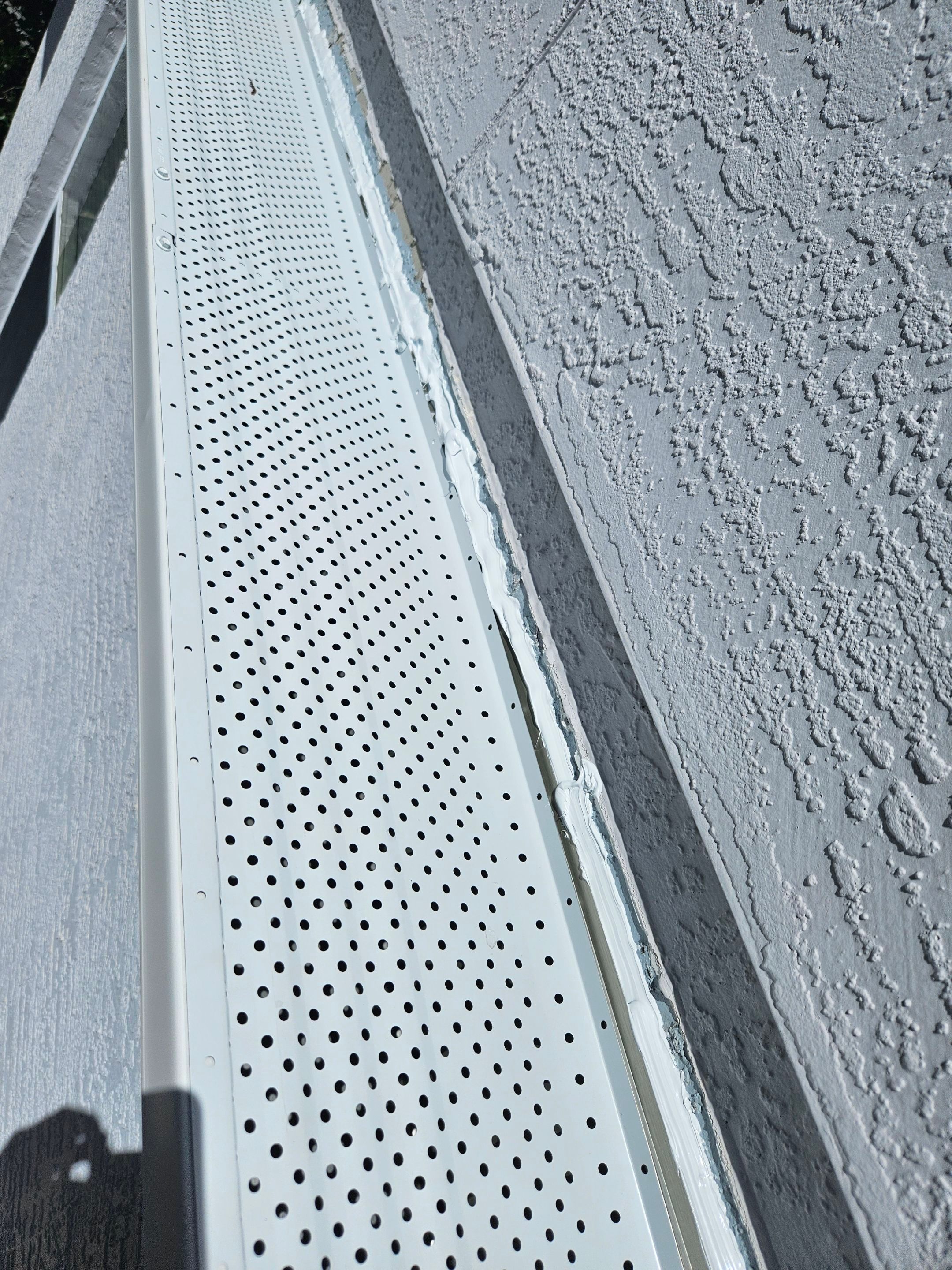 Gutter Cleaning Service in Fort Myers FL by Gutter Professors