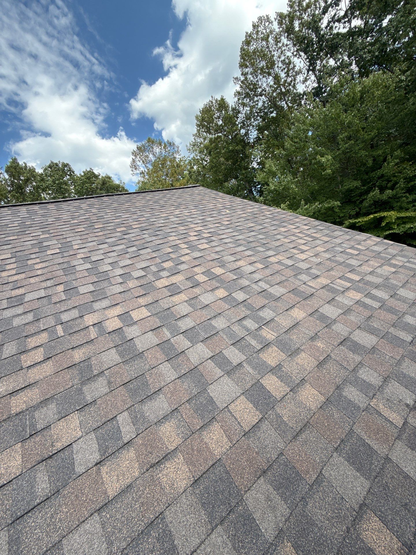 Fairfax station: Residential Roof with CertainTeed Landmark Pro in Max Def Shenandoah  by RM Banning, Inc.