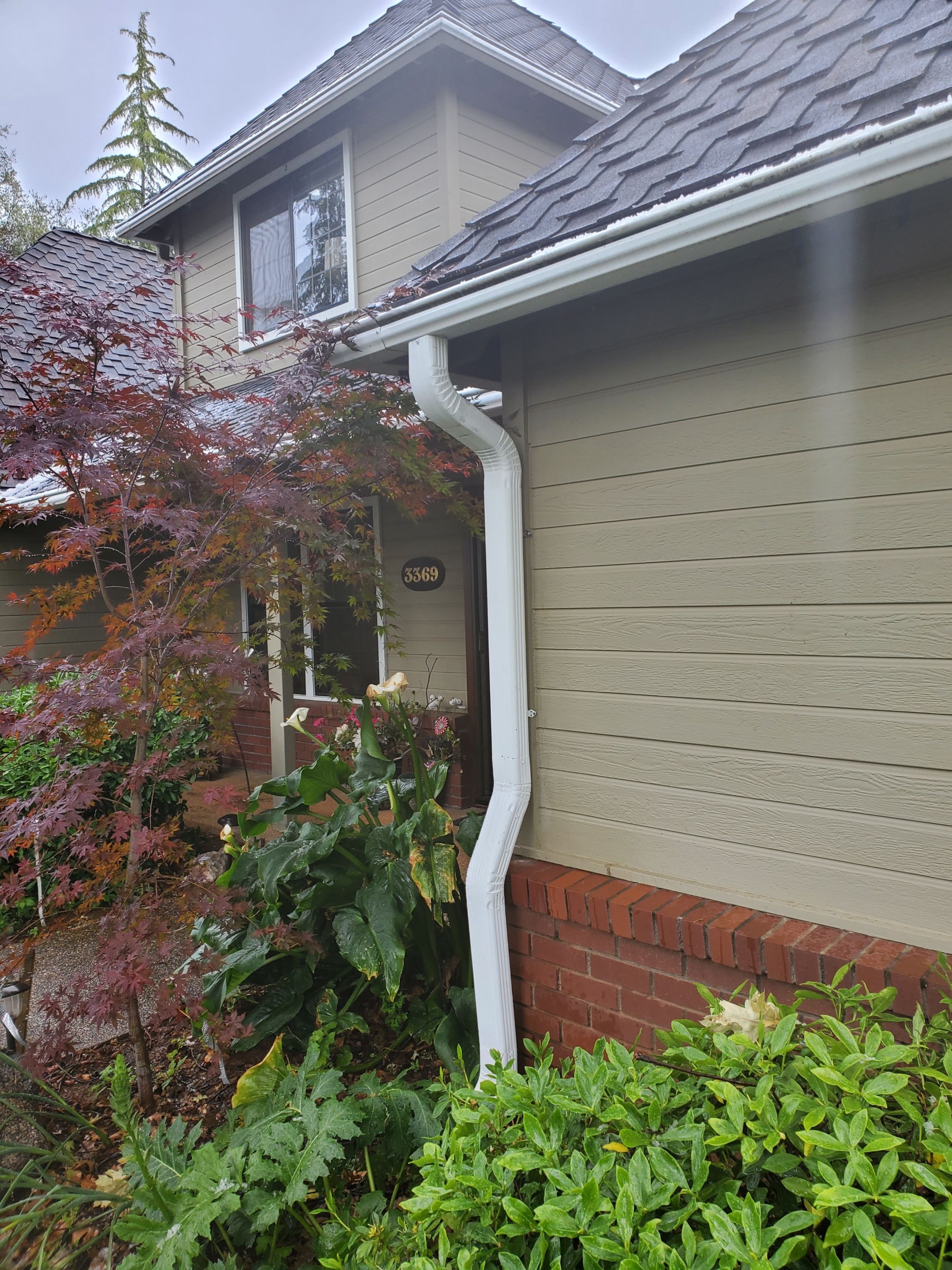 Gutter Installation using Englert LeafGuard Gutters by Byers Enterprises 