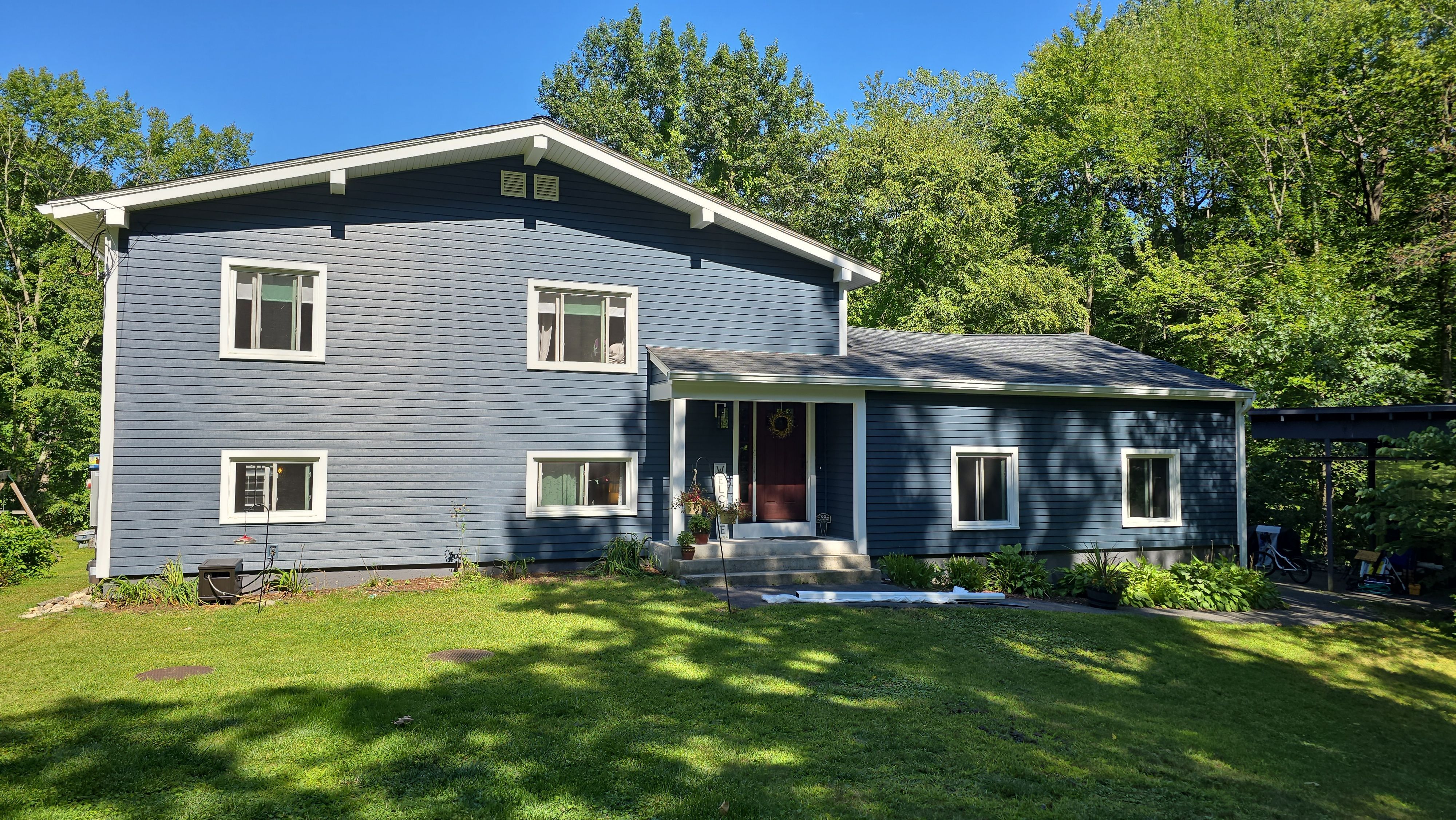 Everlast Composite installed in Acton, MA by UBrothers Construction