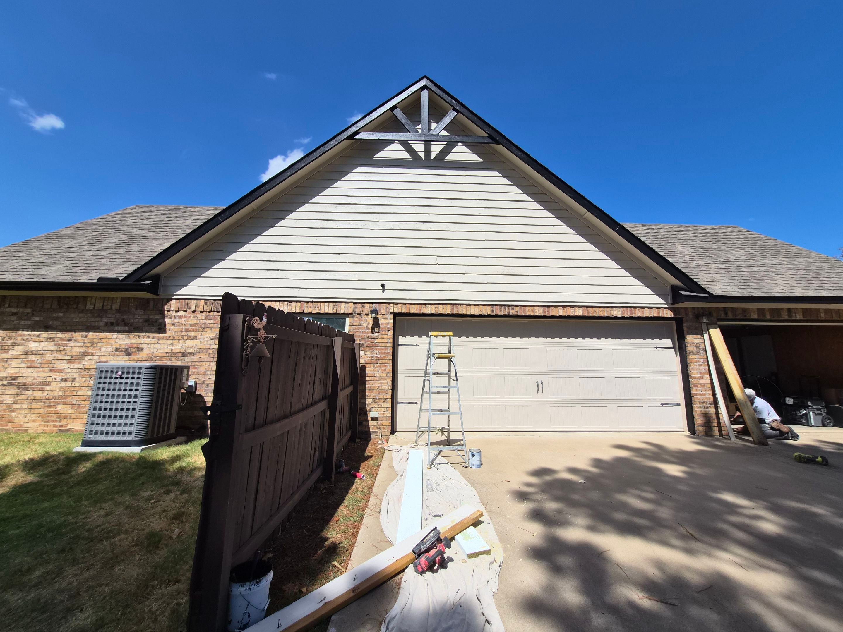 From Dated Brown to Modern Contrast: A Mineola Exterior Transformation by Quality Coats Painting