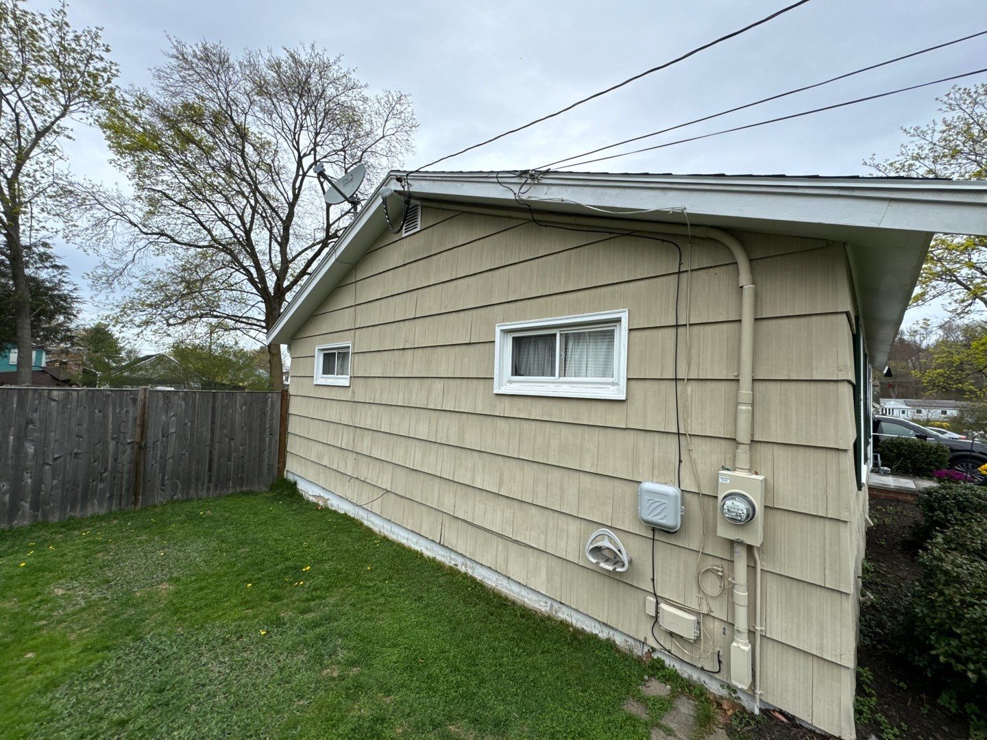 "Give Your Home a Stunning Makeover with New Vinyl Siding!" by Sensible Home Solutions