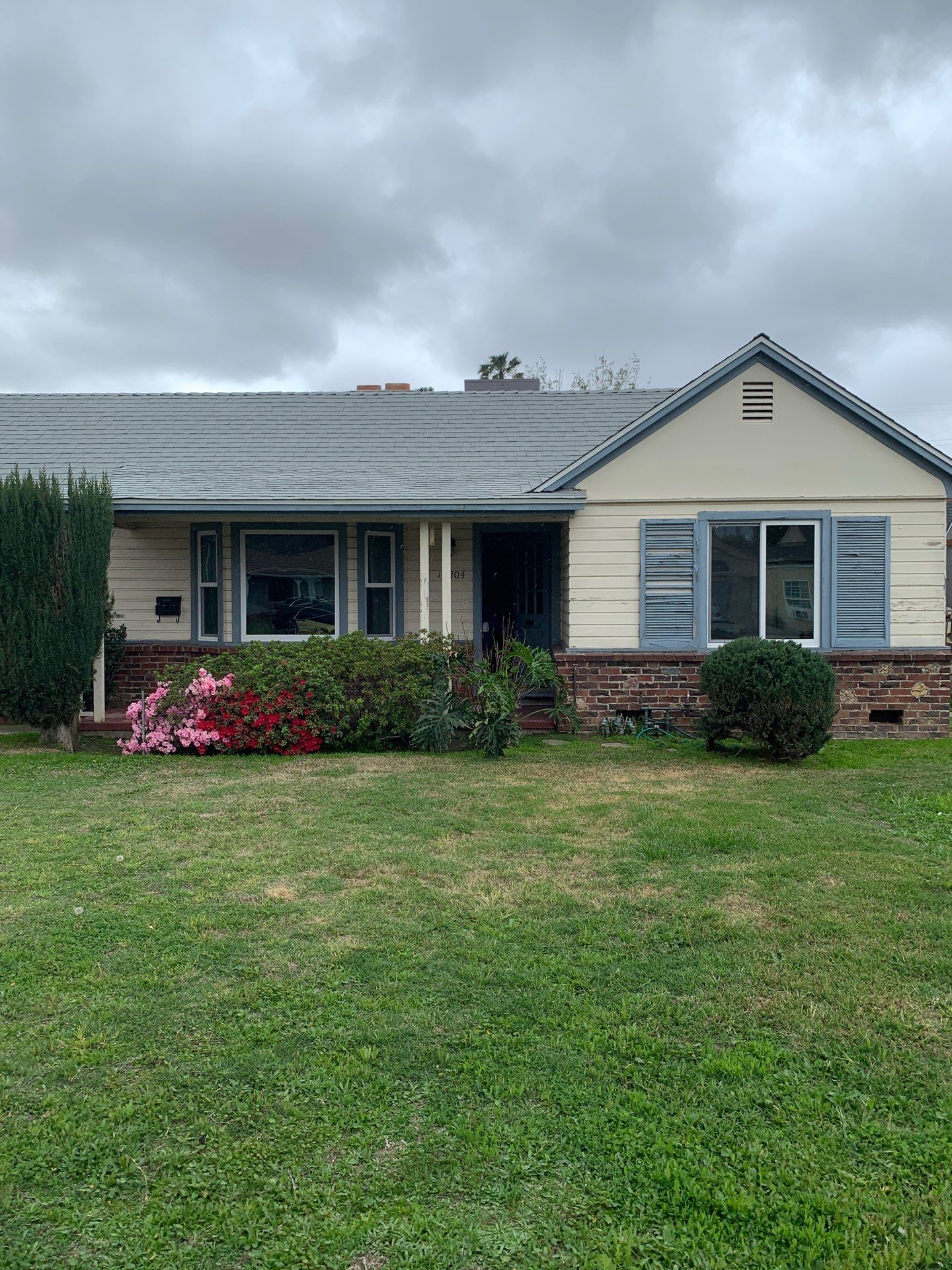 Window Installation using Vinyl Windows by American Window Company