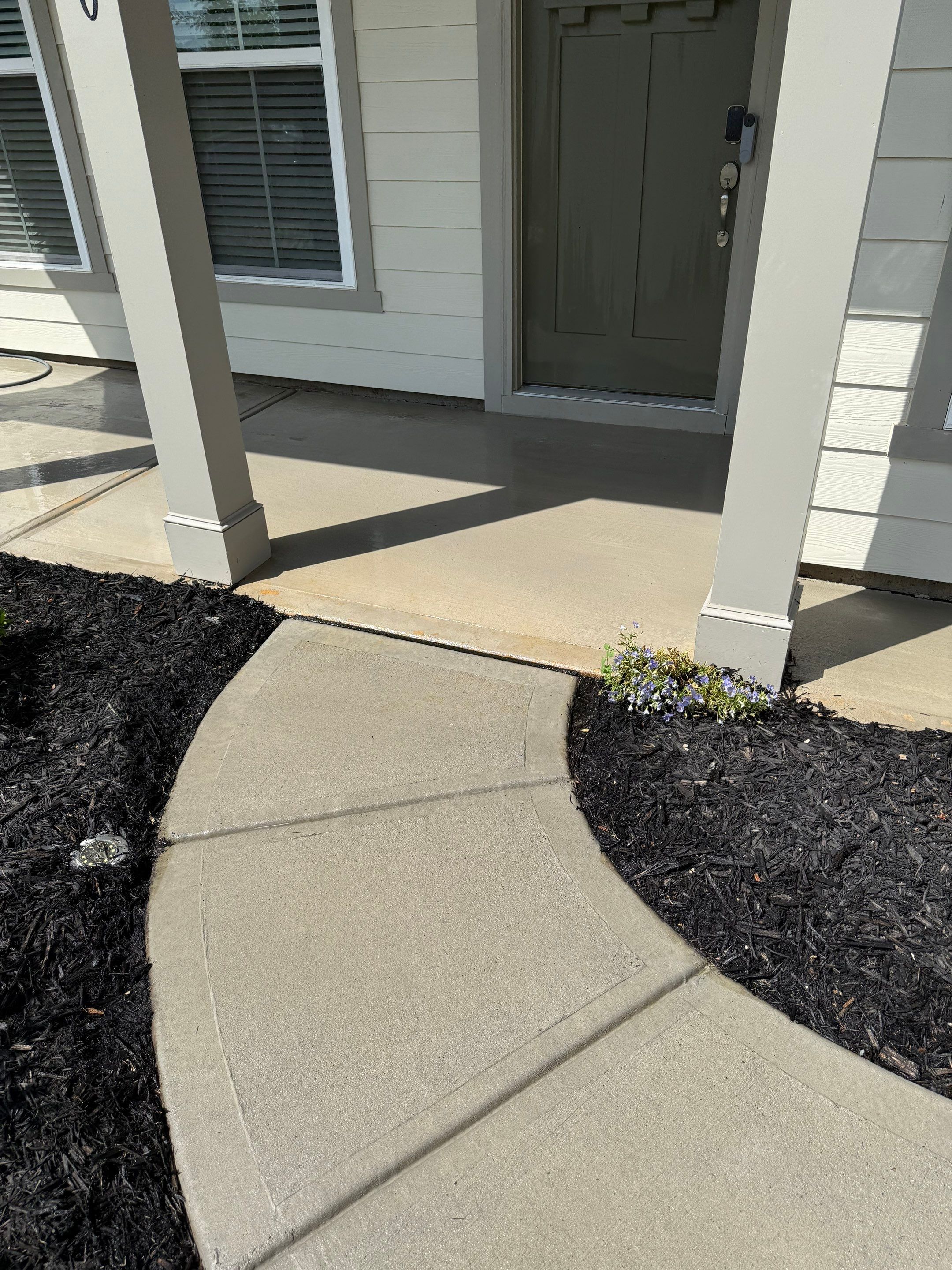 Driveway using Concrete Sealant by DuraSeal
