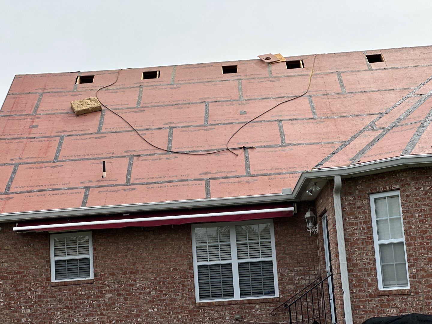 GAF Timberline HDZ in Oyster Gray by Undersun Roofing 